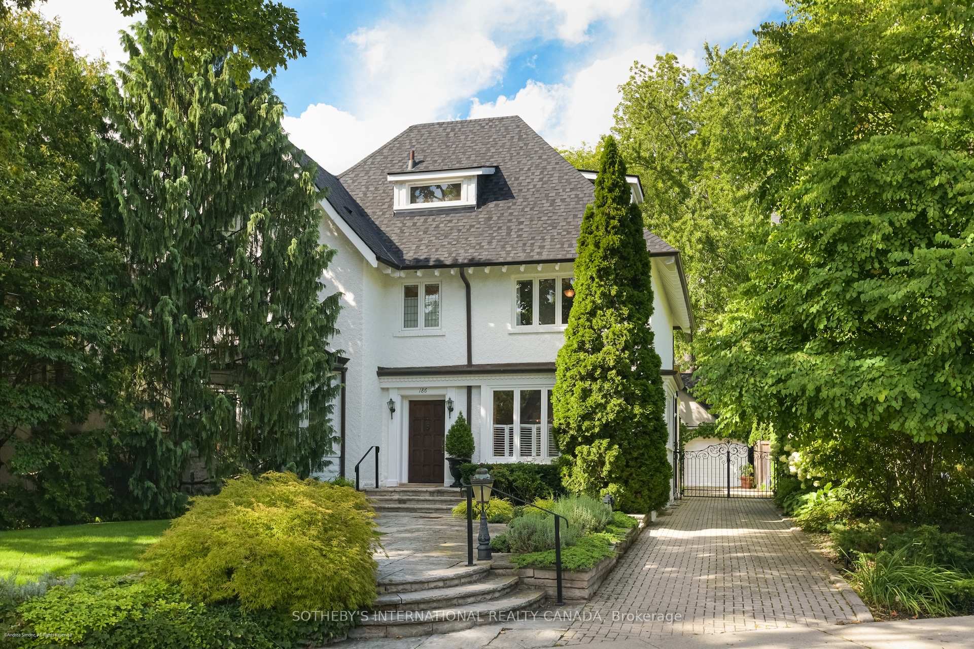 Photo 1 of 186 Rosedale Heights Drive, Toronto, Rosedale-Moore Park — HOMEH
