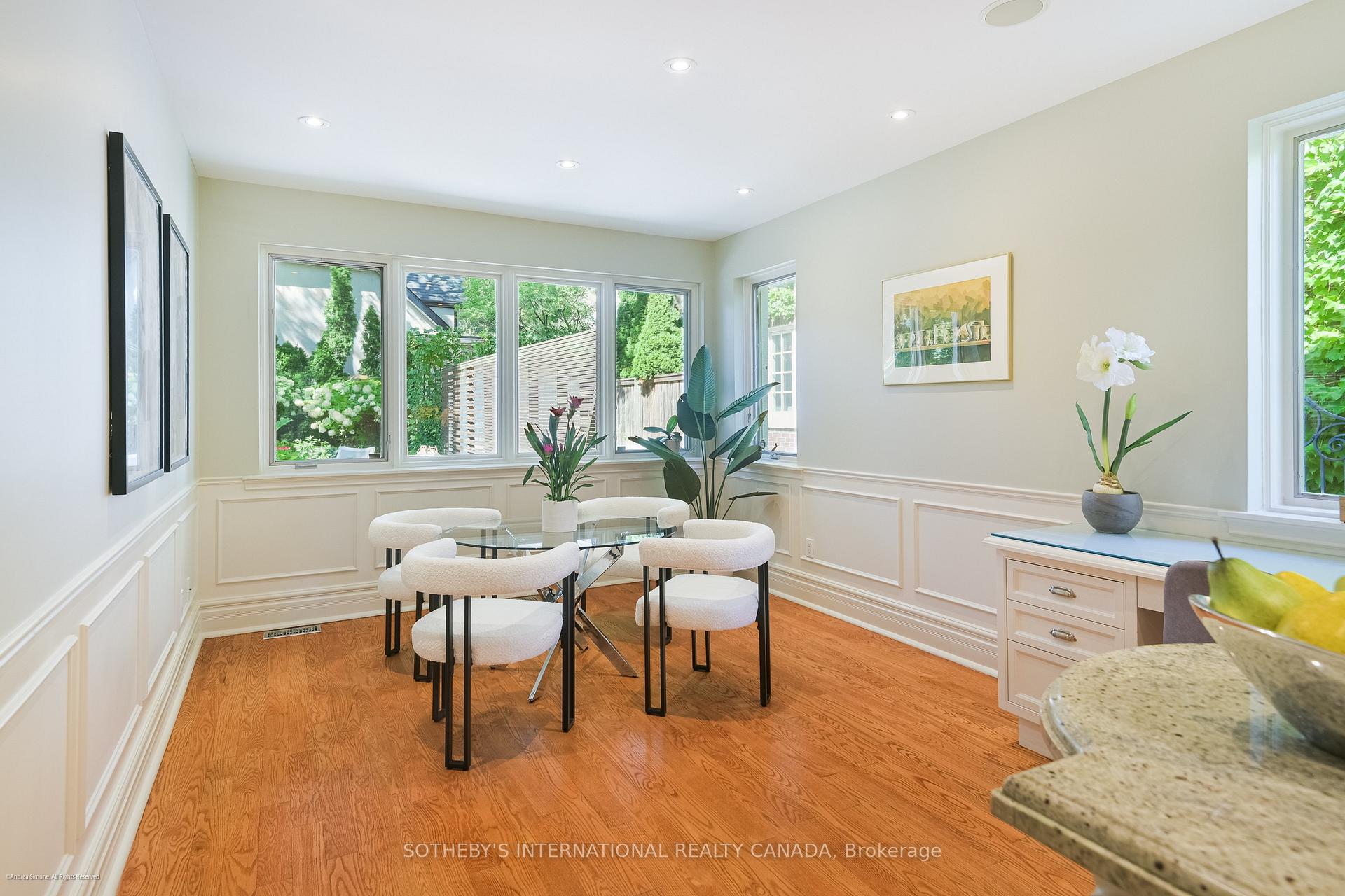 Photo 16 of 186 Rosedale Heights Drive, Toronto, Rosedale-Moore Park — HOMEH