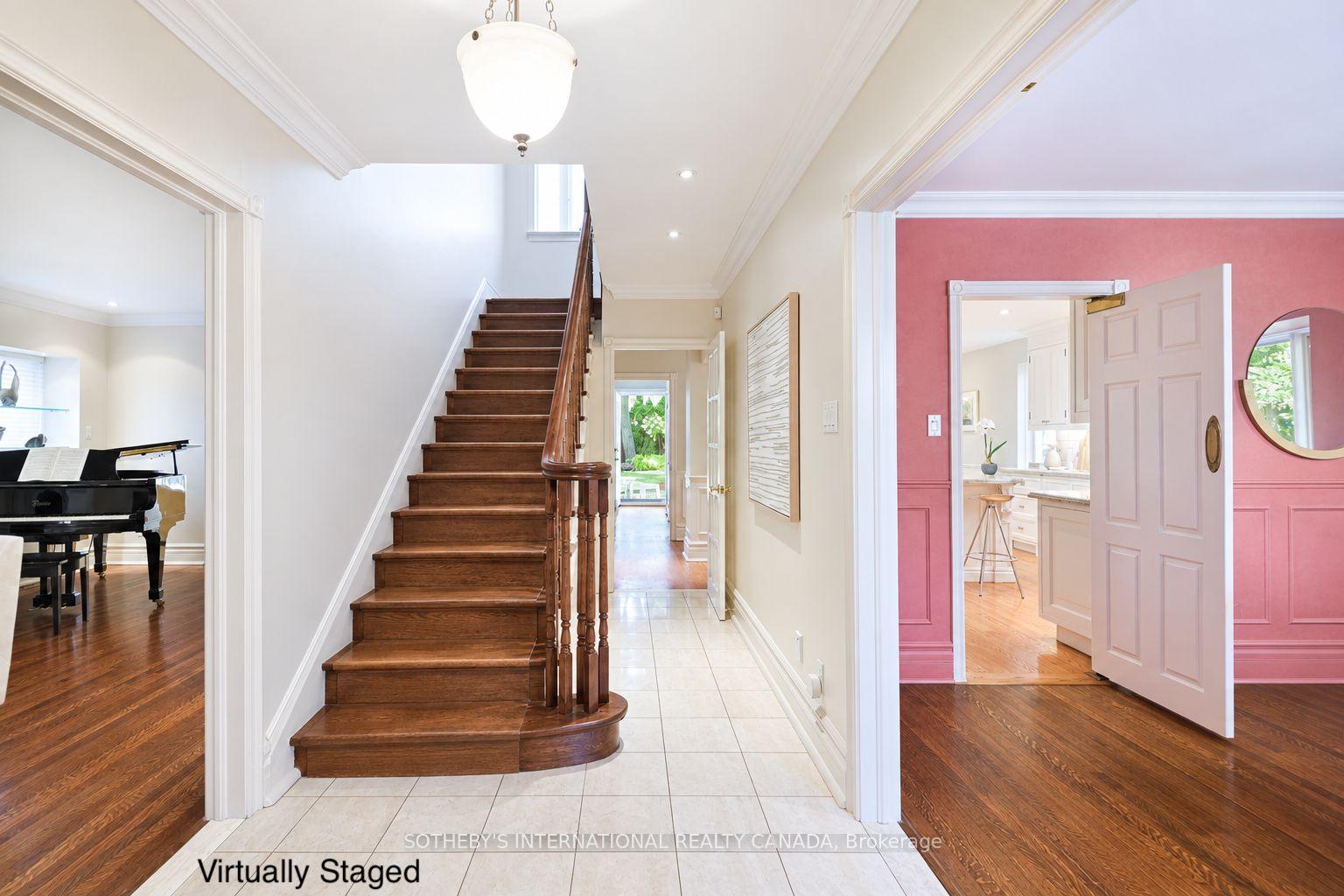 Photo 7 of 186 Rosedale Heights Drive, Toronto, Rosedale-Moore Park — HOMEH