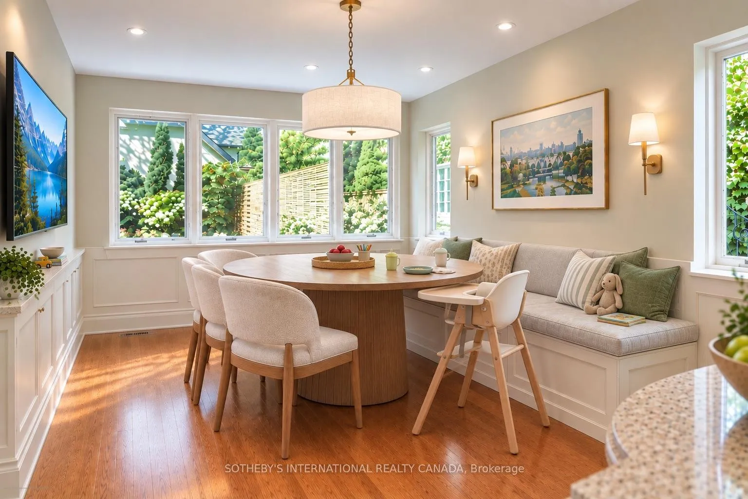 Photo 17 of 186 Rosedale Heights Drive, Toronto, Rosedale-Moore Park — HOMEH