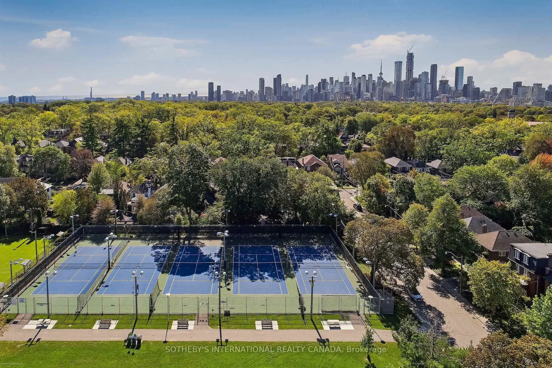 Photo 46 of 186 Rosedale Heights Drive, Toronto, Rosedale-Moore Park — HOMEH