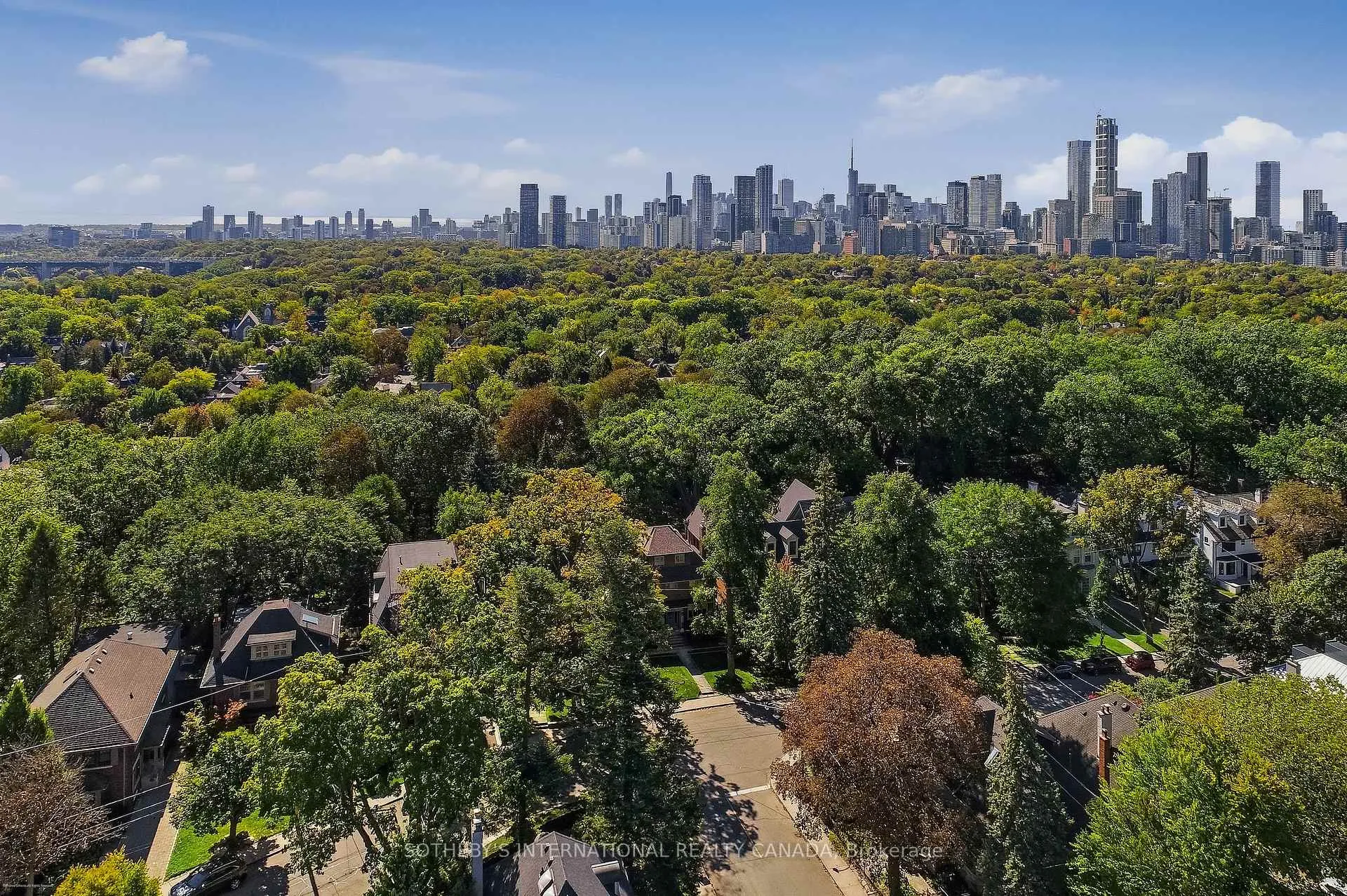 Photo 49 of 186 Rosedale Heights Drive, Toronto, Rosedale-Moore Park — HOMEH