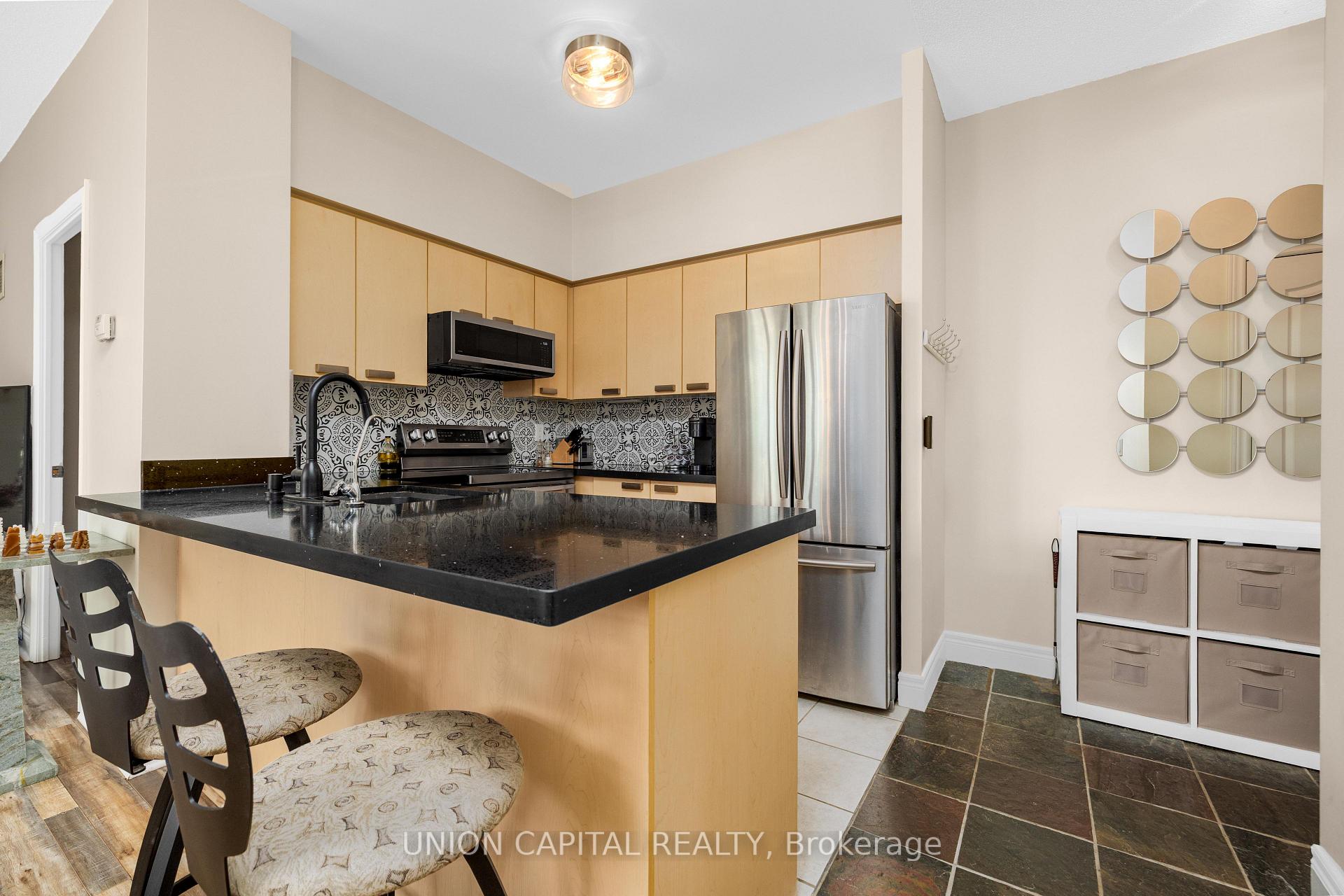 Photo 5 of Unit 102, 48 Suncrest Boulevard, Markham, Commerce Valley — HOMEH