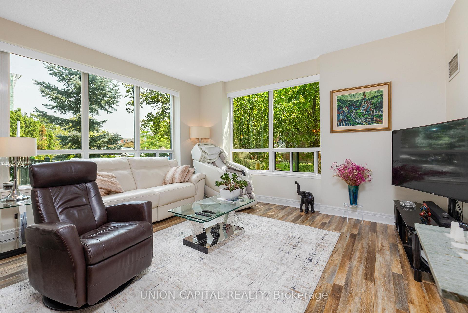 Photo 17 of Unit 102, 48 Suncrest Boulevard, Markham, Commerce Valley — HOMEH