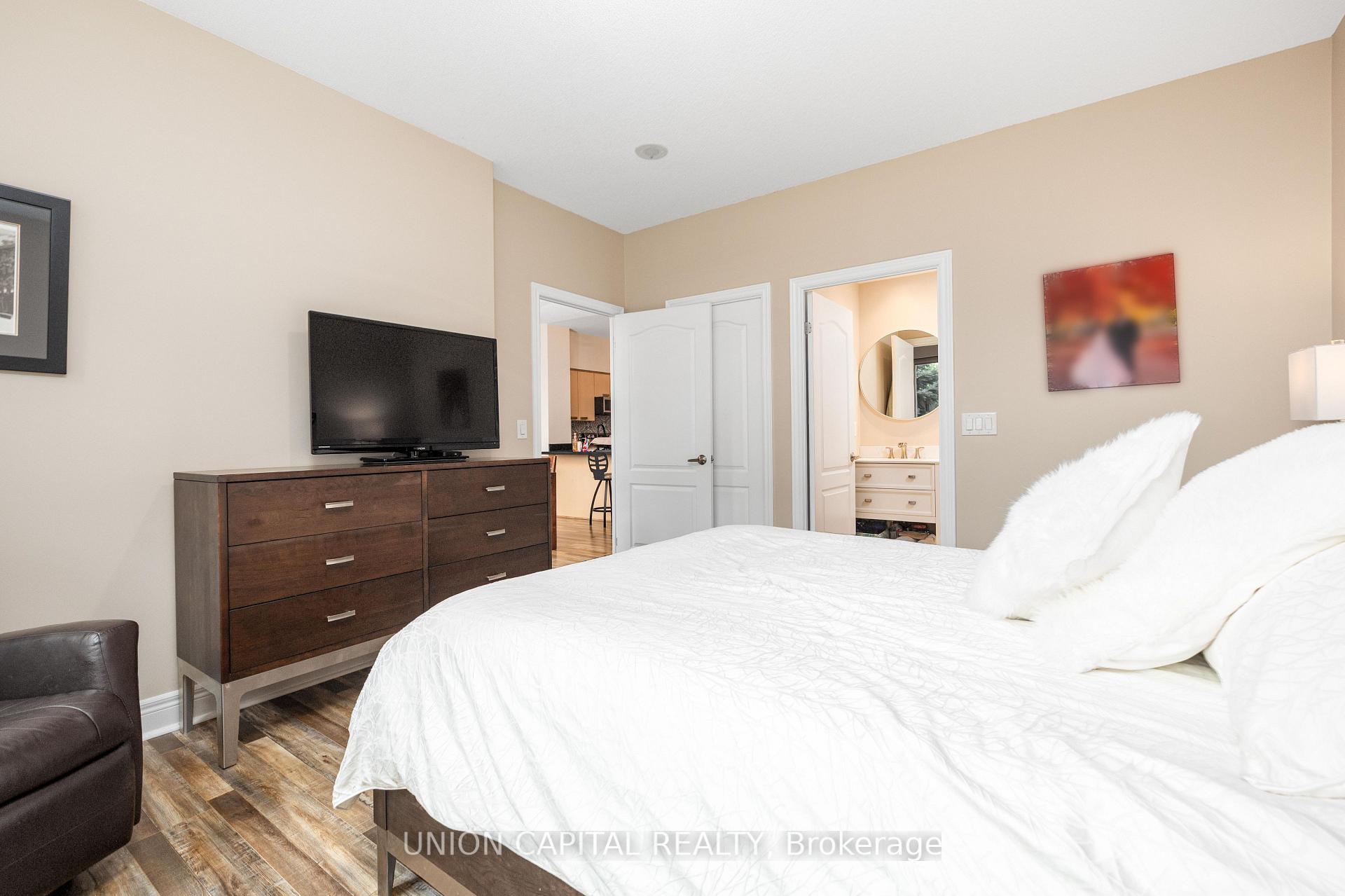 Photo 21 of Unit 102, 48 Suncrest Boulevard, Markham, Commerce Valley — HOMEH