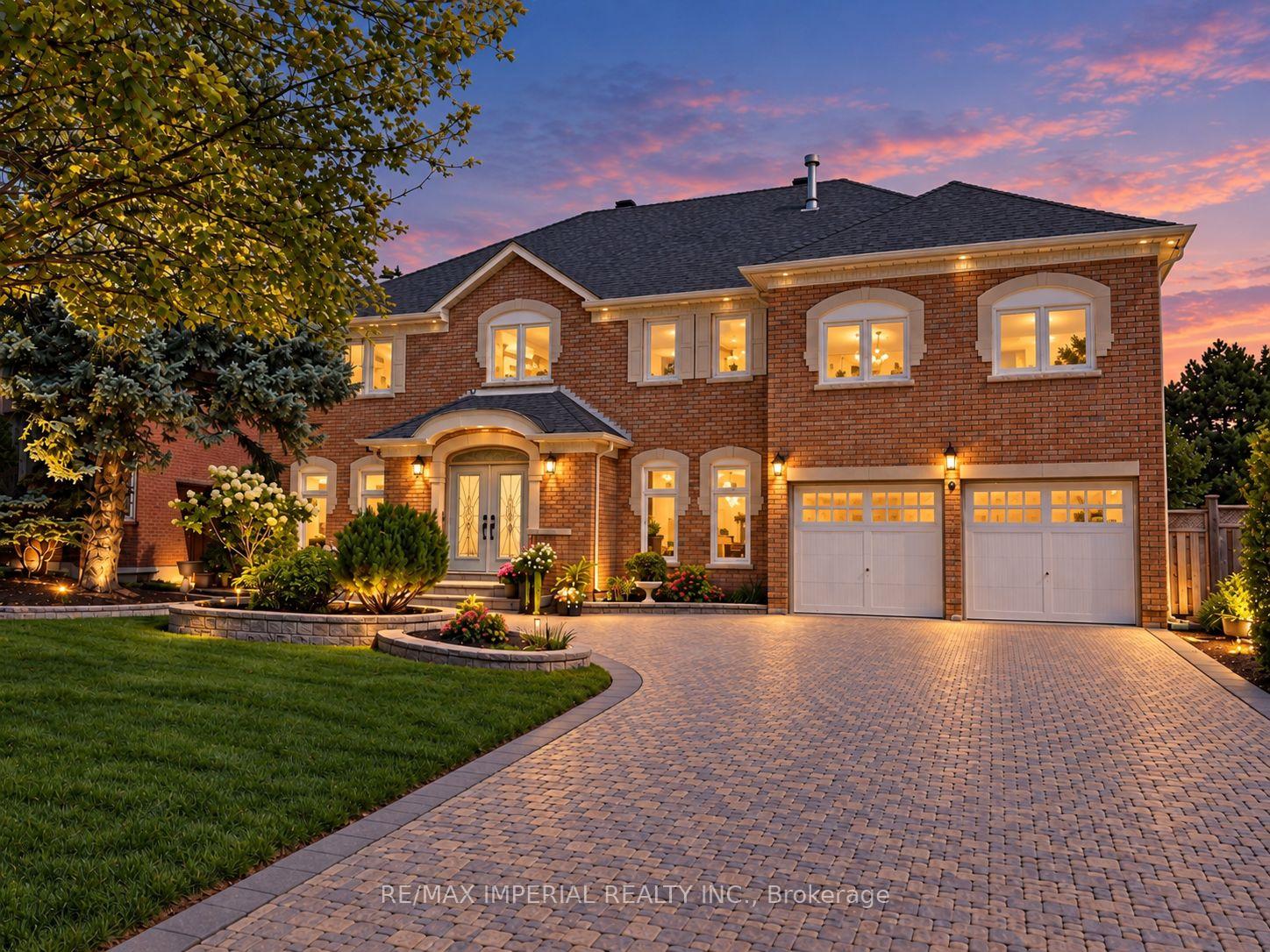Photo 2 of 9 Elderwood Drive, Richmond Hill, Bayview Hill — HOMEH