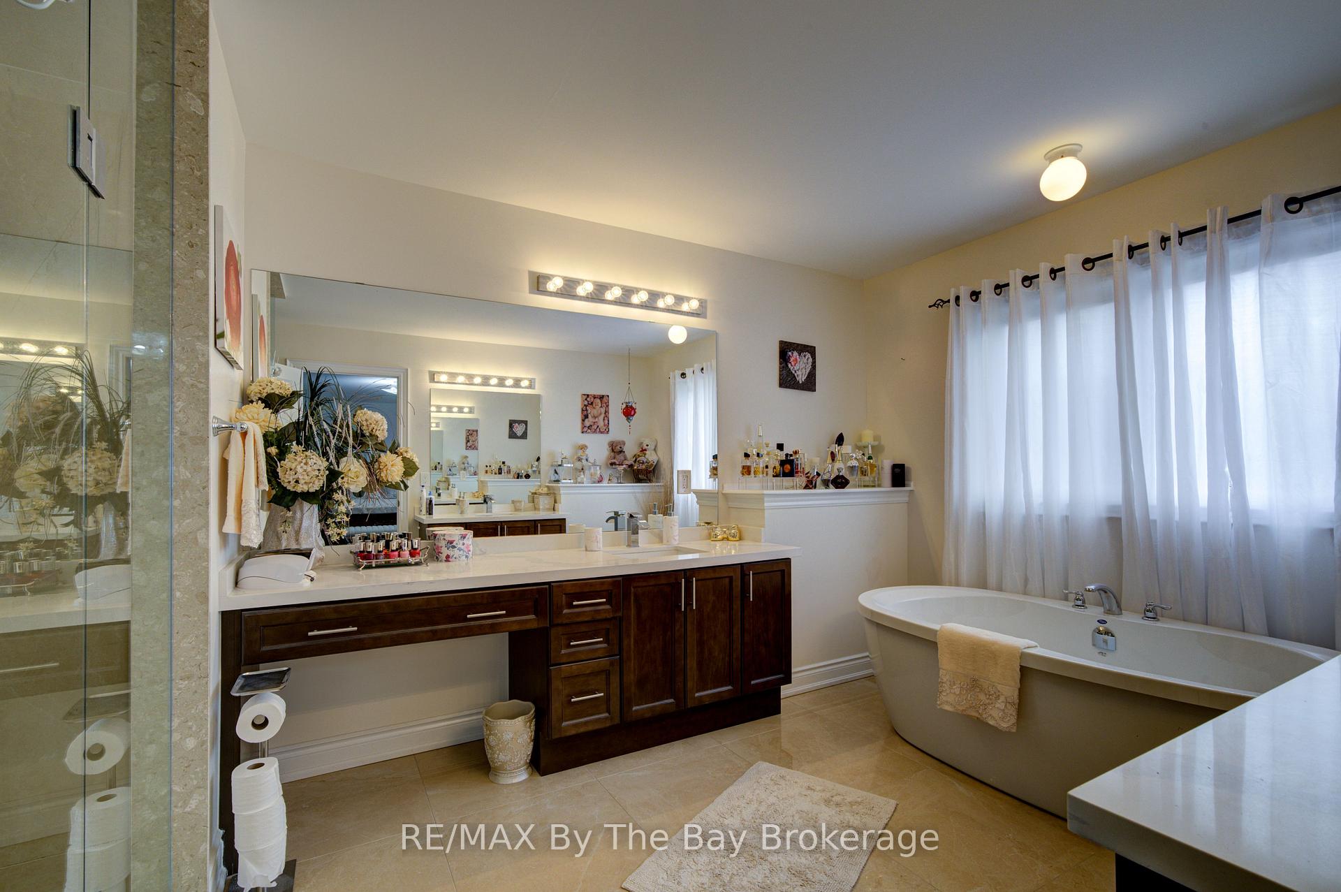 Photo 25 of 120 Allegra Drive, Wasaga Beach — HOMEH