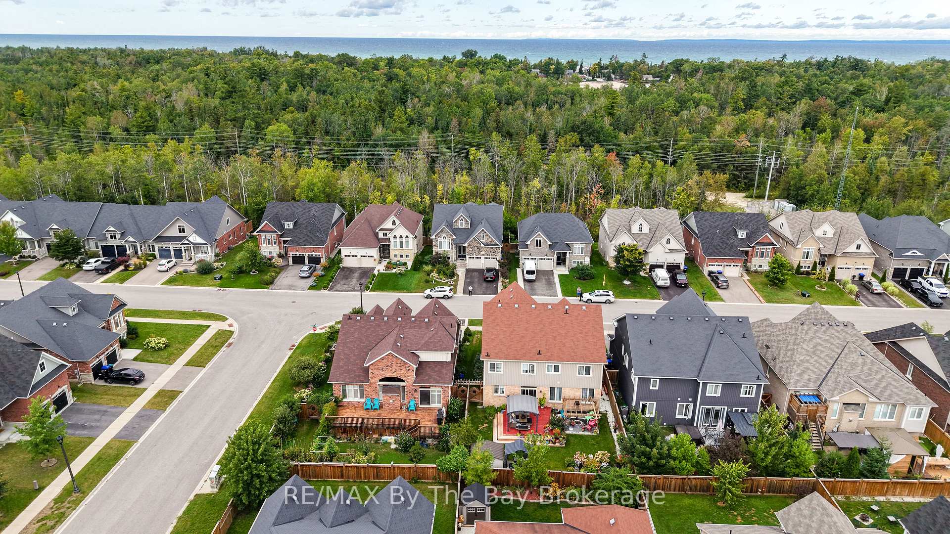 Photo 56 of 120 Allegra Drive, Wasaga Beach — HOMEH