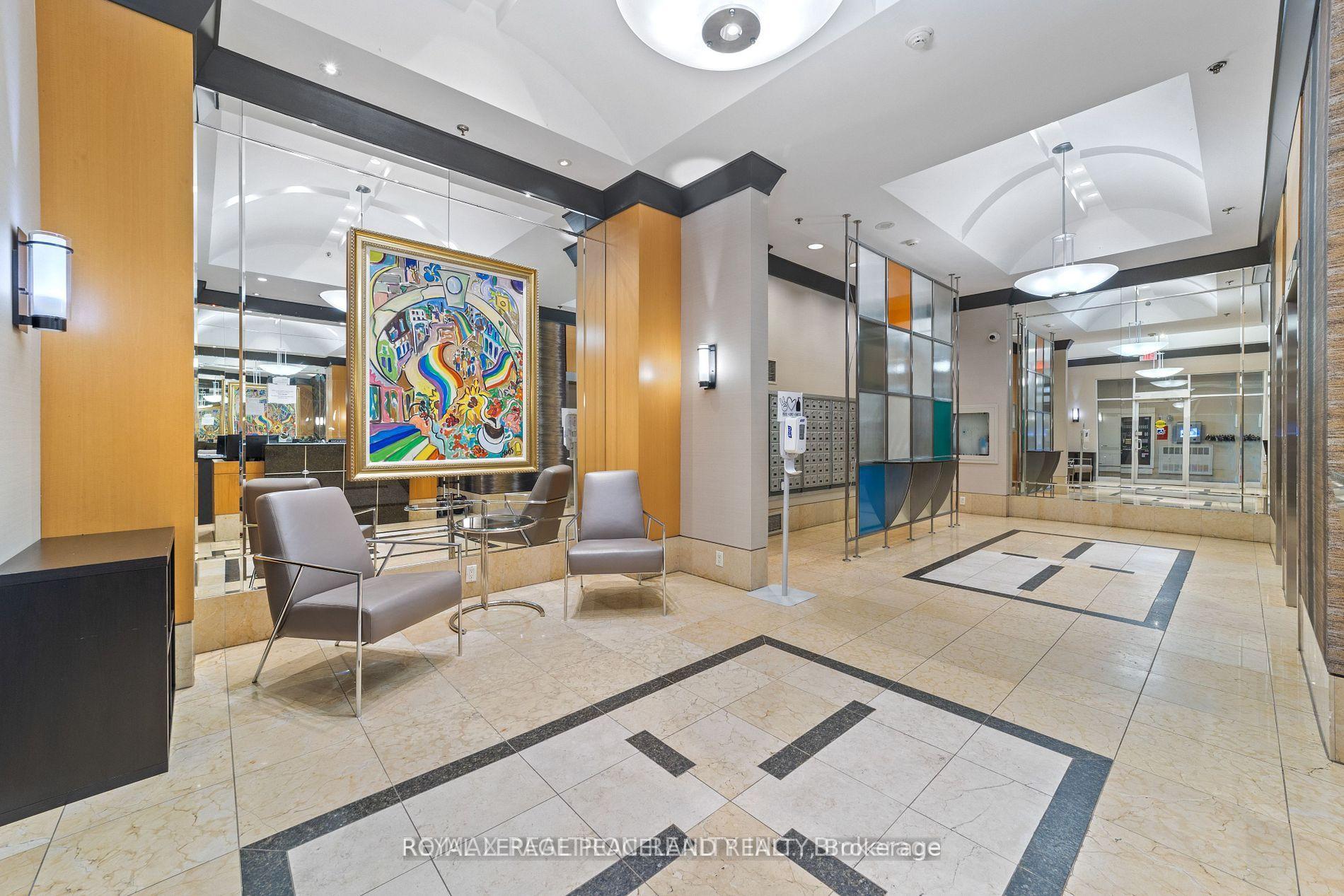 Photo 2 of Unit 703, 70 Alexander Street, Toronto, Church-Yonge Corridor — HOMEH