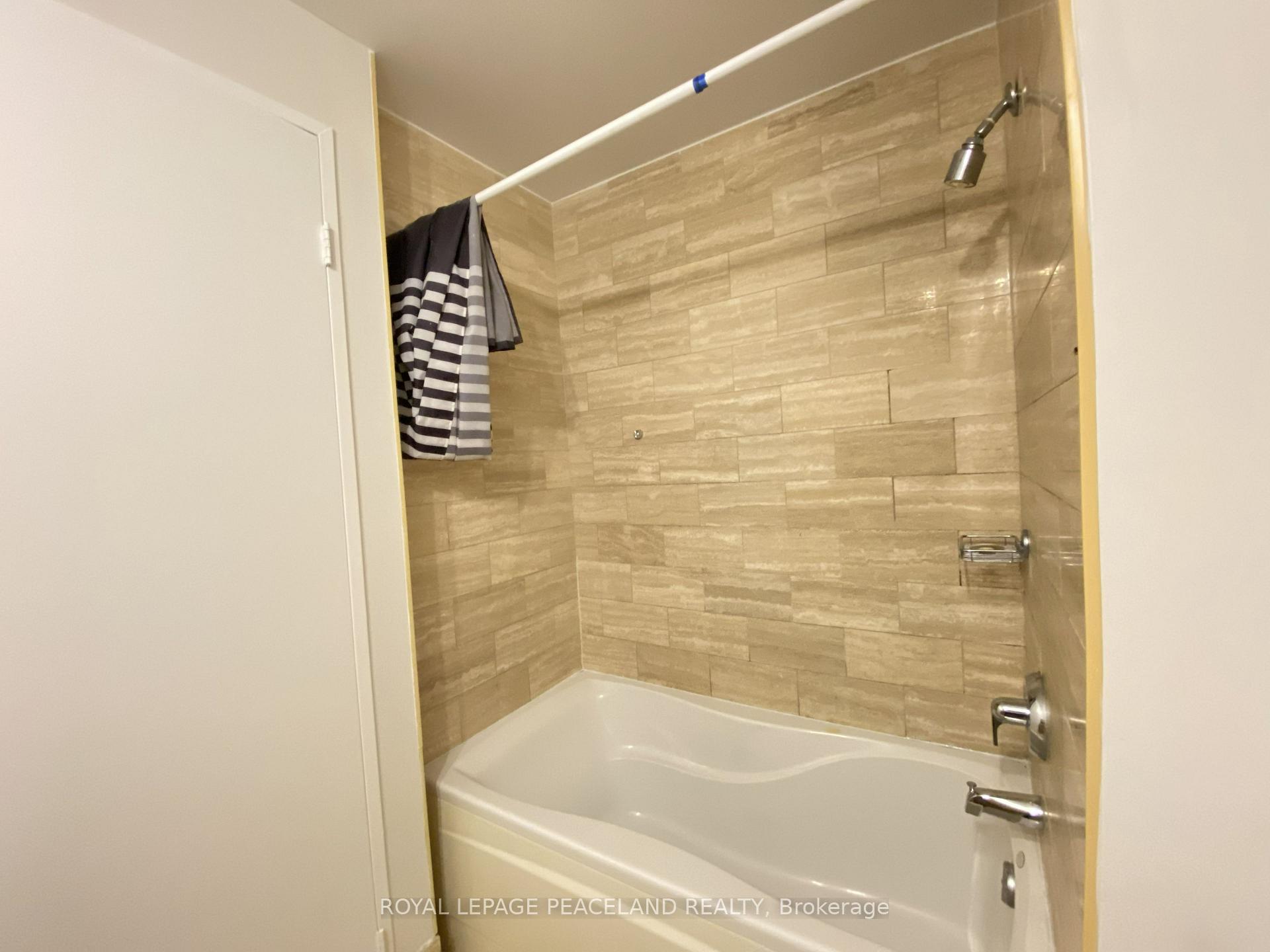 Photo 26 of Unit 703, 70 Alexander Street, Toronto, Church-Yonge Corridor — HOMEH