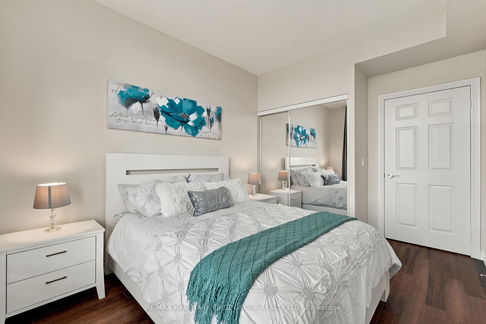 Photo 19 of 1135 Royal York Road, Etobicoke, Edenbridge-Humber Valley — HOMEH