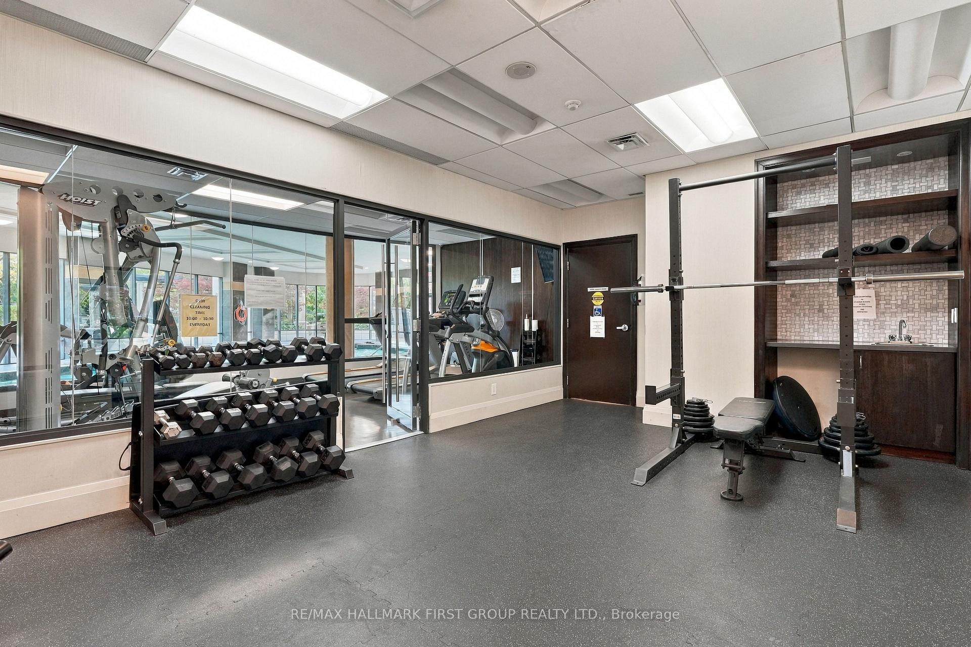 Photo 34 of 1135 Royal York Road, Etobicoke, Edenbridge-Humber Valley — HOMEH