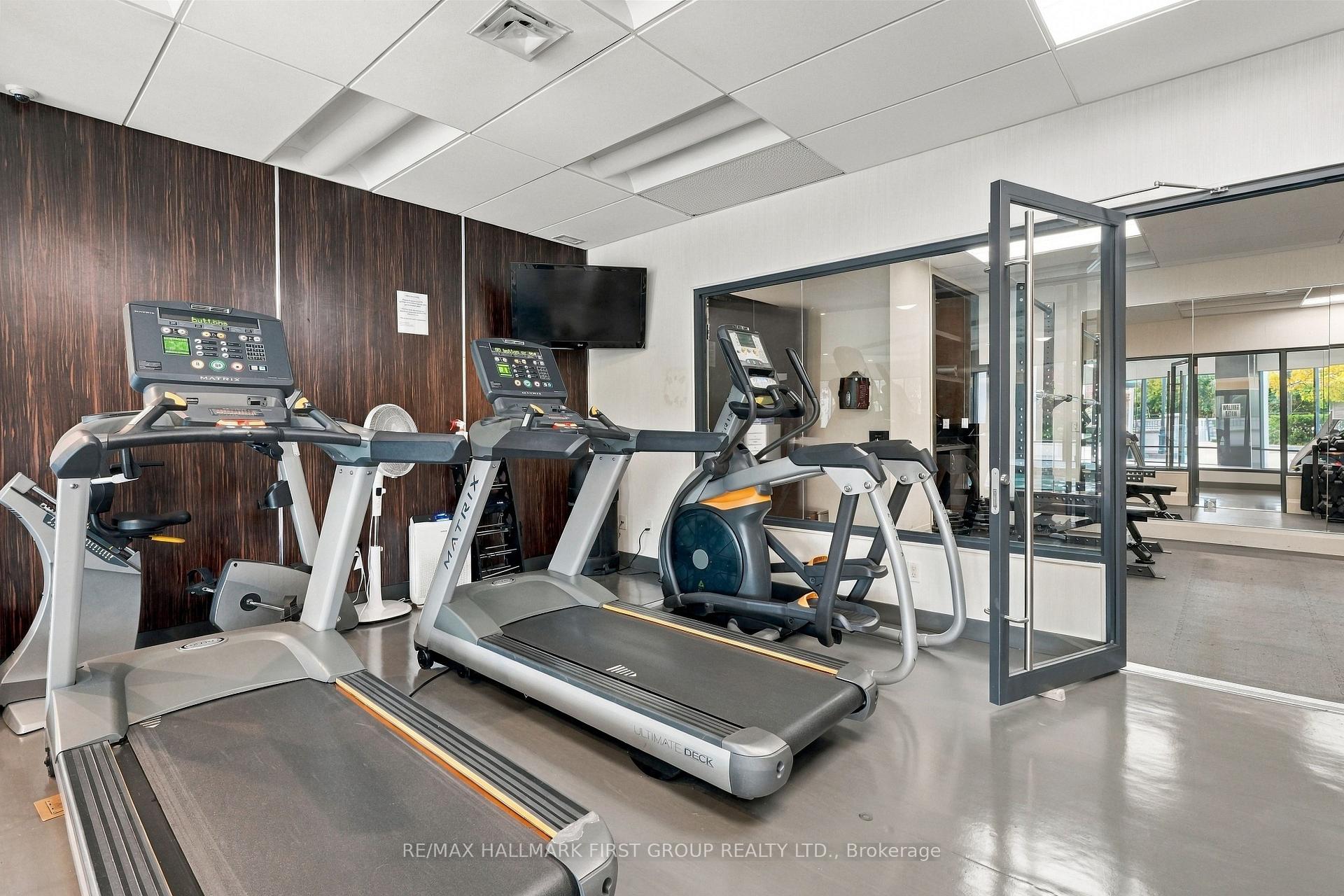 Photo 36 of 1135 Royal York Road, Etobicoke, Edenbridge-Humber Valley — HOMEH