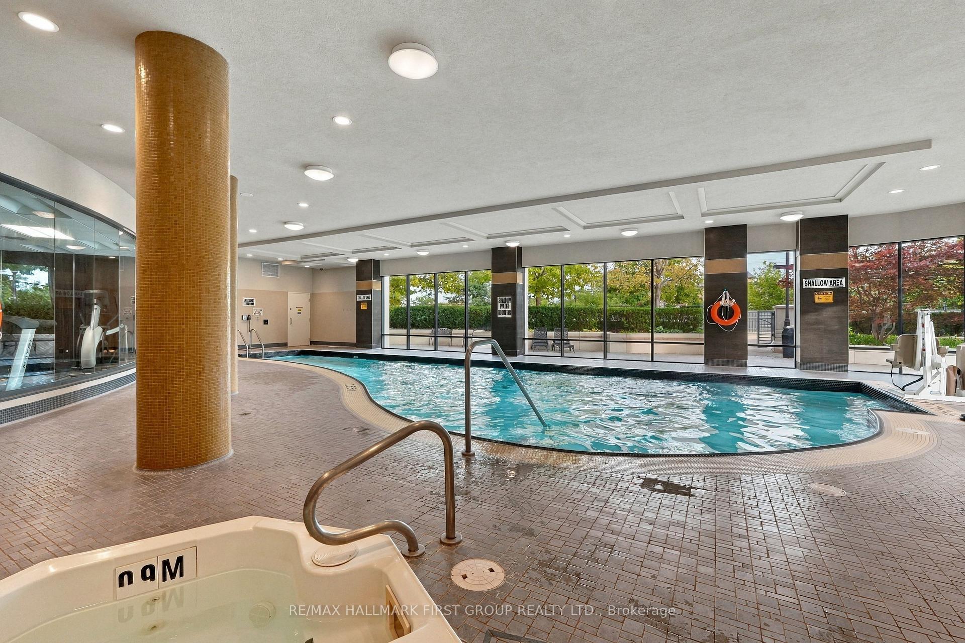 Photo 37 of 1135 Royal York Road, Etobicoke, Edenbridge-Humber Valley — HOMEH