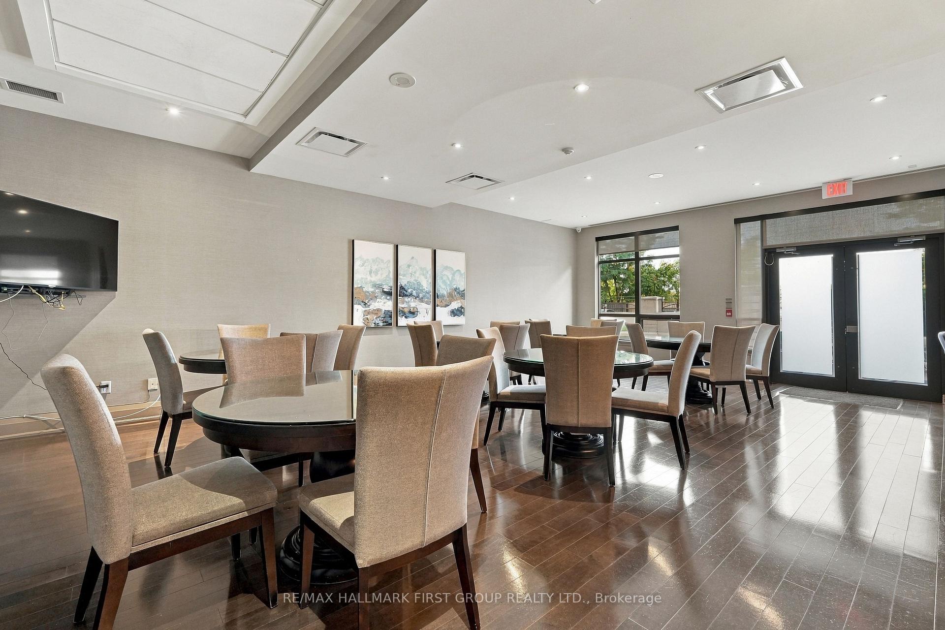 Photo 40 of 1135 Royal York Road, Etobicoke, Edenbridge-Humber Valley — HOMEH