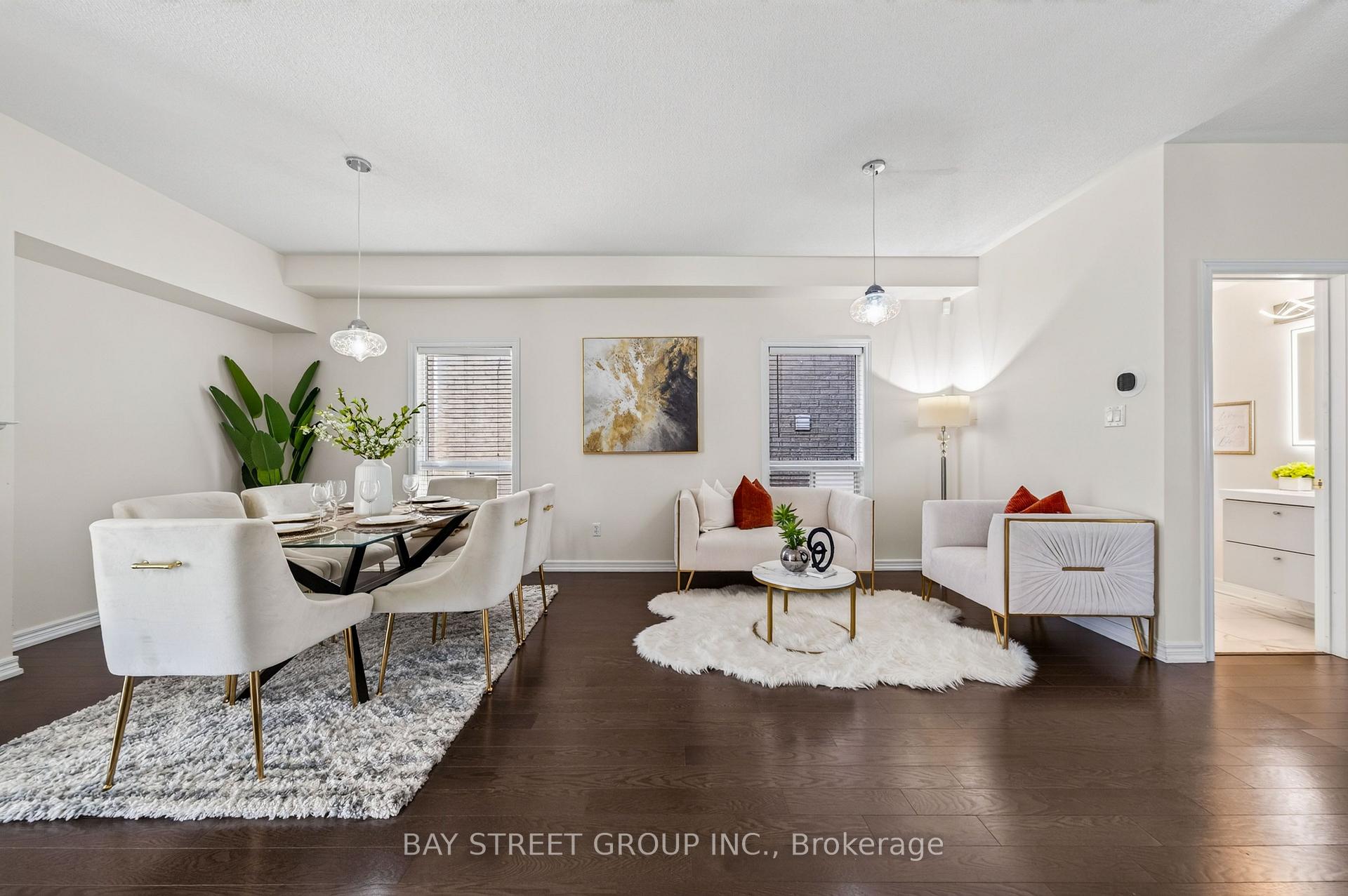 Photo 12 of 37 Rembrandt Drive, Markham, Village Green-South Unionville — HOMEH
