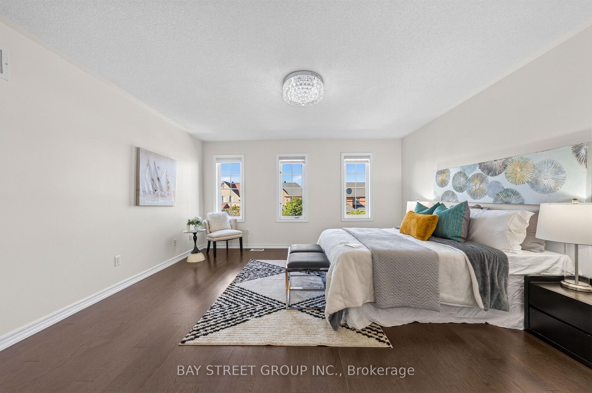 Photo 31 of 37 Rembrandt Drive, Markham, Village Green-South Unionville — HOMEH