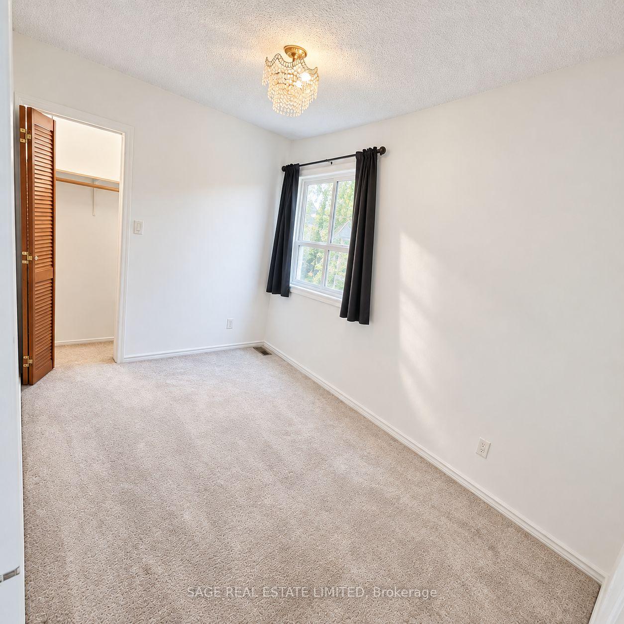 Photo 6 of 45 Turnberry Avenue, Toronto, Weston-Pellam Park — HOMEH