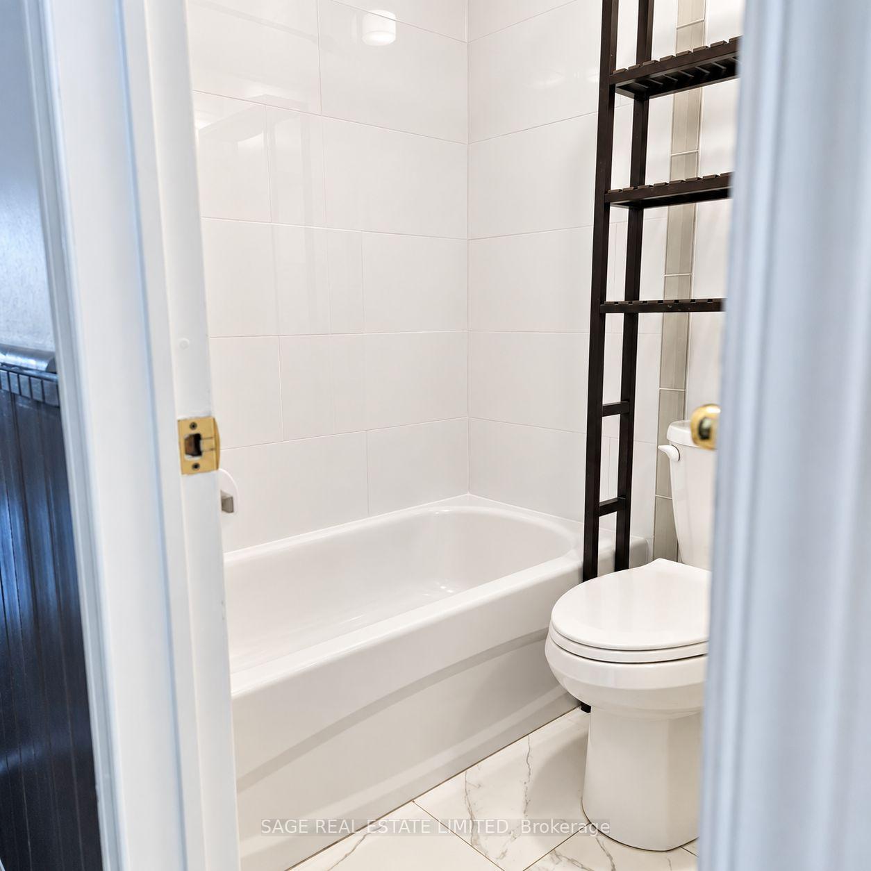 Photo 8 of 45 Turnberry Avenue, Toronto, Weston-Pellam Park — HOMEH