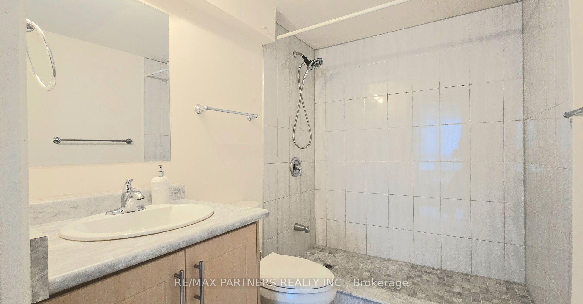 Photo 5 of Unit 208, 1055 Bay Street, Toronto, Bay Street Corridor — HOMEH