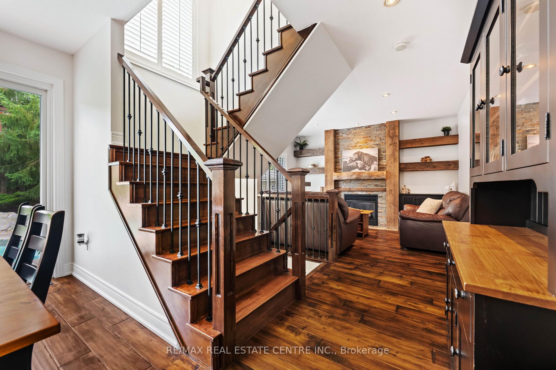 Photo 14 of 119 Oak Ridge Drive, Orangeville — HOMEH
