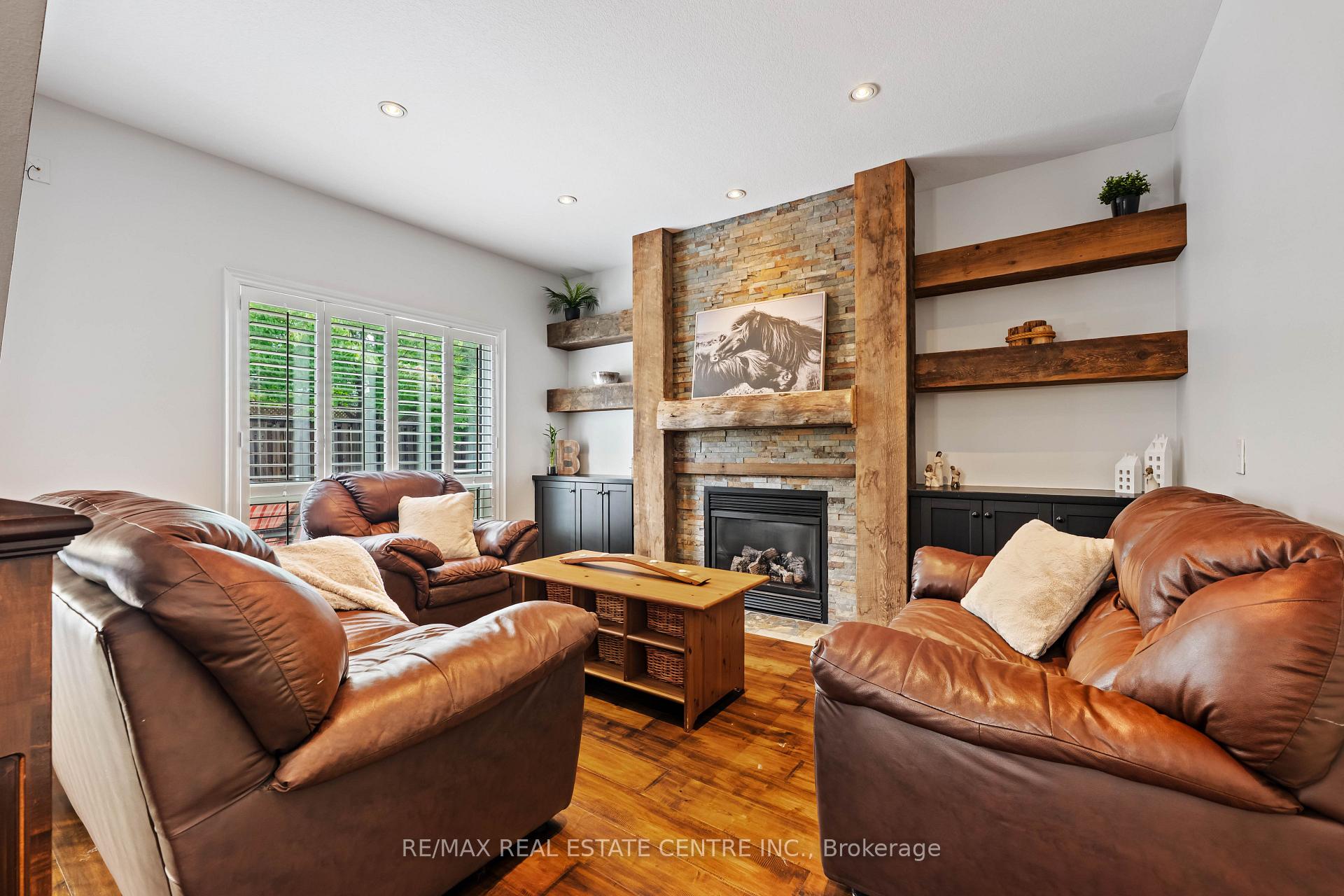 Photo 15 of 119 Oak Ridge Drive, Orangeville — HOMEH