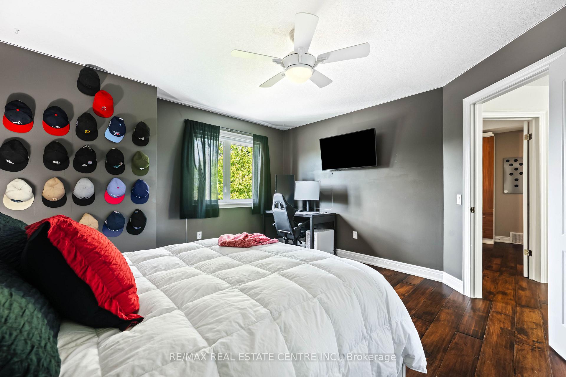Photo 25 of 119 Oak Ridge Drive, Orangeville — HOMEH