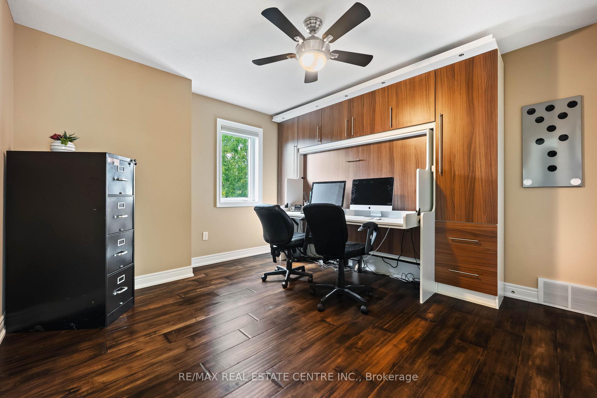 Photo 26 of 119 Oak Ridge Drive, Orangeville — HOMEH