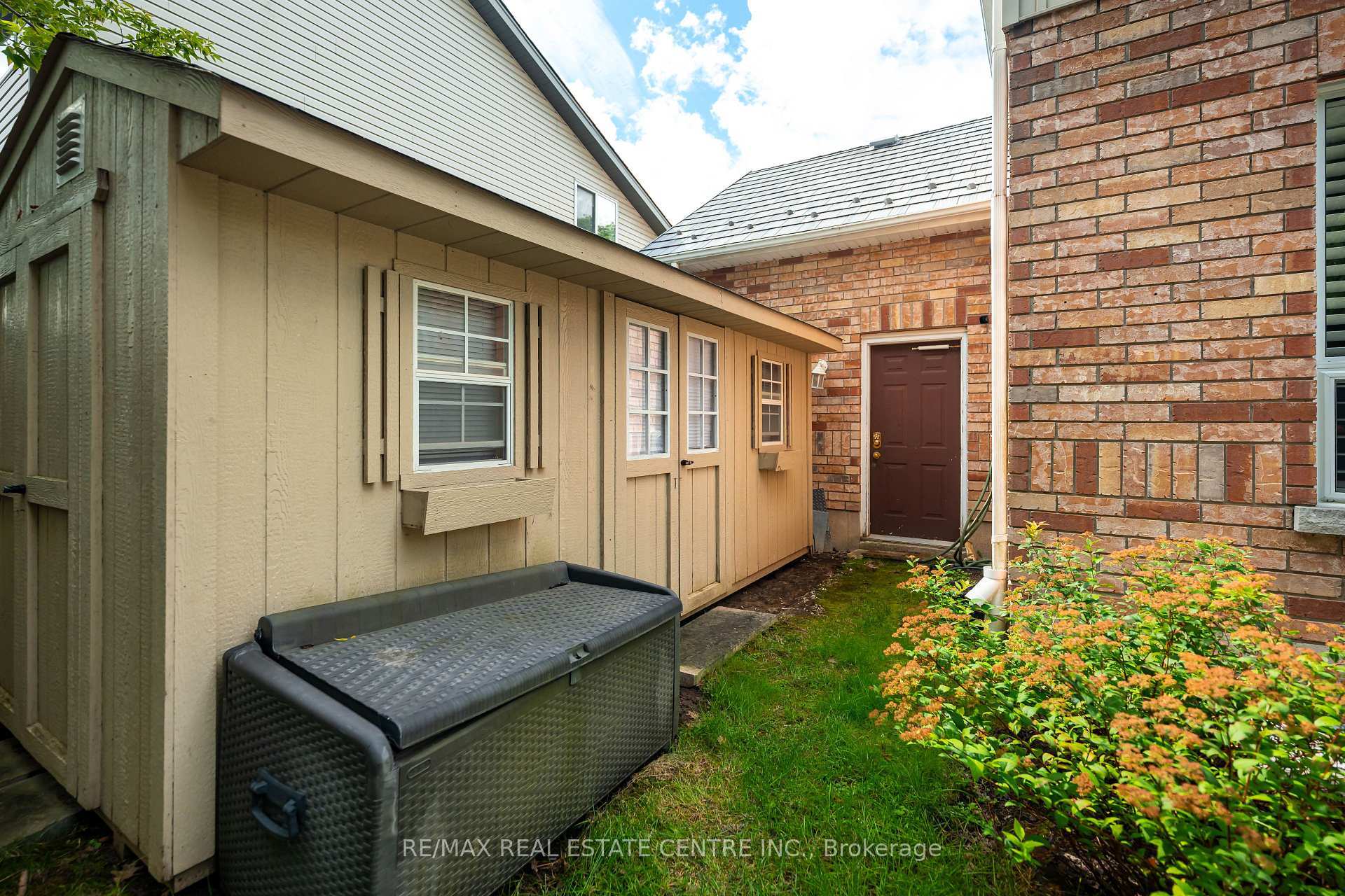 Photo 45 of 119 Oak Ridge Drive, Orangeville — HOMEH
