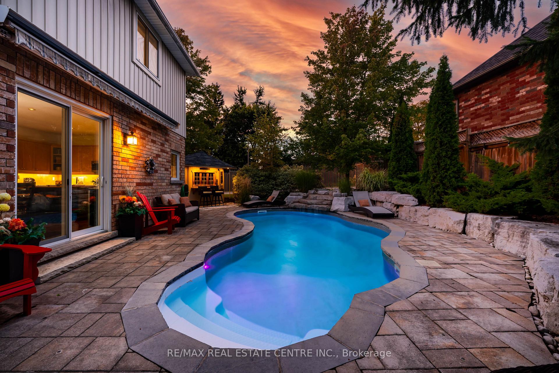 Photo 49 of 119 Oak Ridge Drive, Orangeville — HOMEH