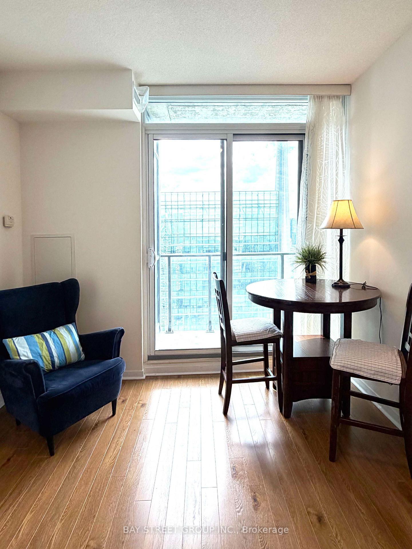 Photo 8 of Unit 4602, 65 Bremner Boulevard, Toronto, Waterfront Communities — HOMEH