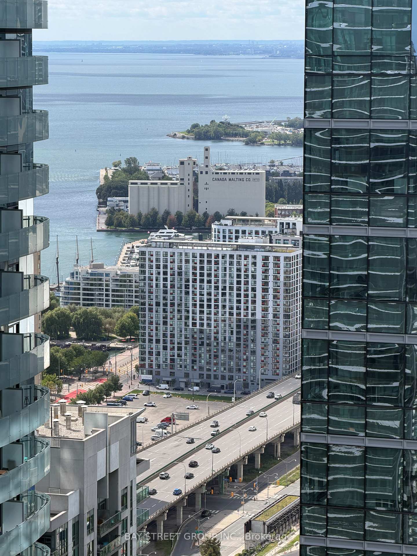 Photo 22 of Unit 4602, 65 Bremner Boulevard, Toronto, Waterfront Communities — HOMEH