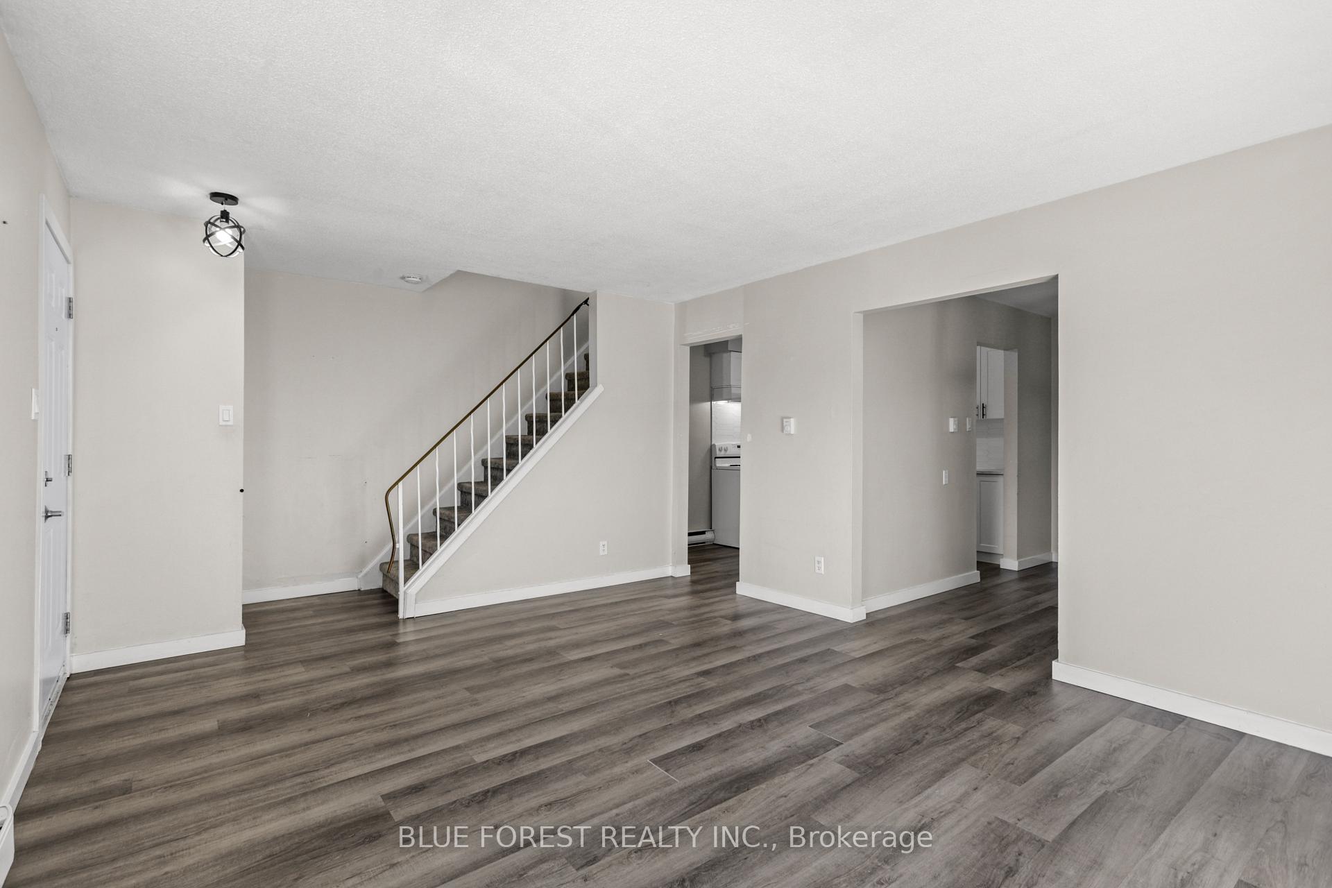 Photo 6 of 431 Griffith Street, London, South K — HOMEH