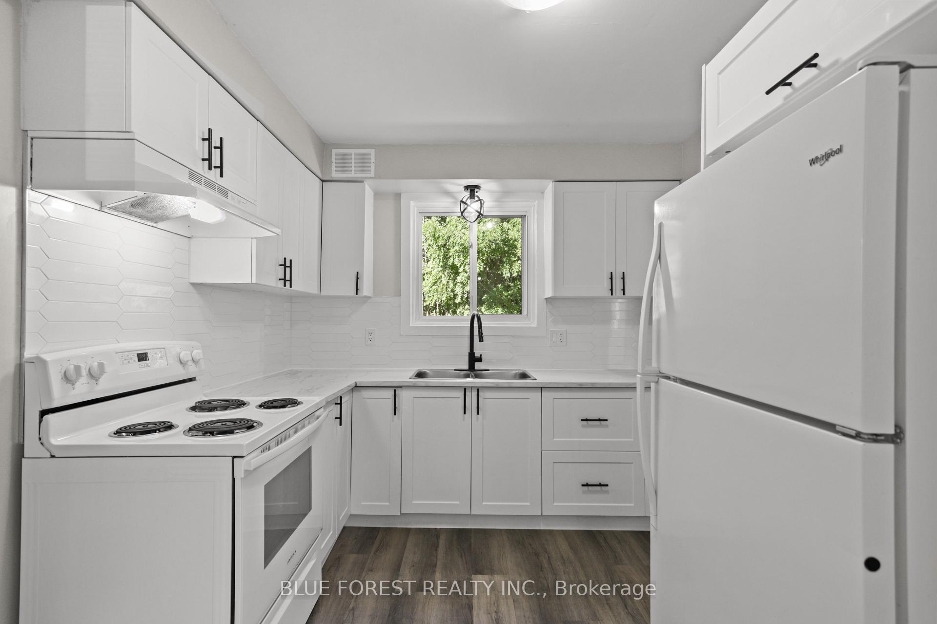 Photo 9 of 431 Griffith Street, London, South K — HOMEH