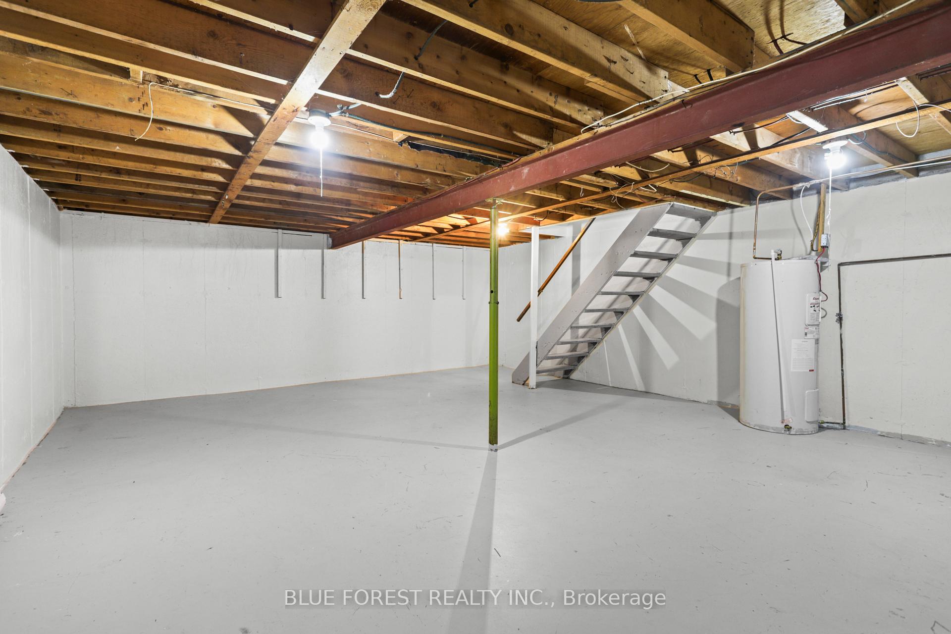 Photo 30 of 431 Griffith Street, London, South K — HOMEH