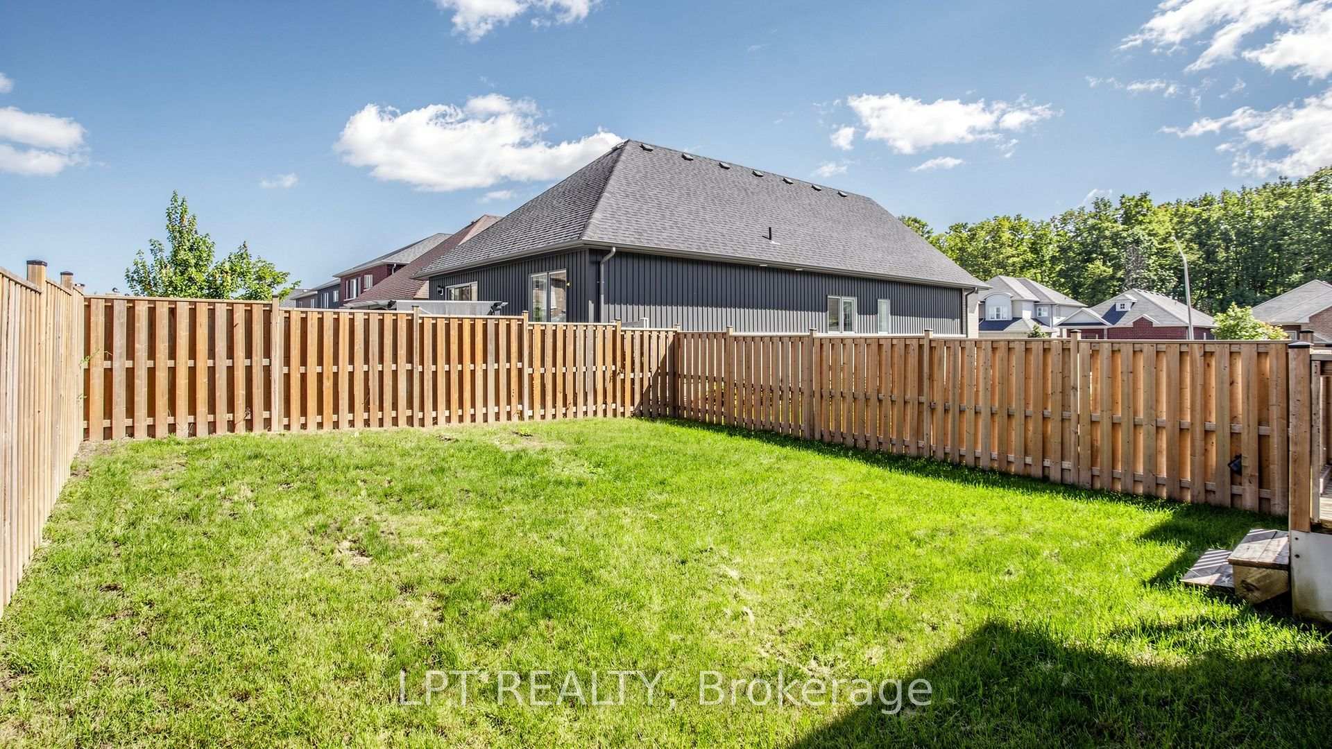 Photo 34 of 2981 Annalysse Drive, Orillia — HOMEH