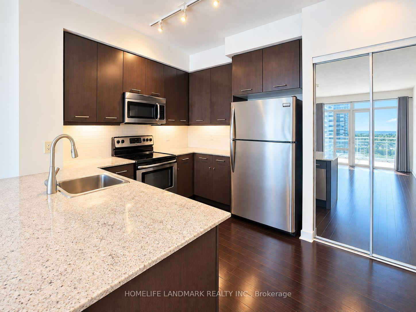 Photo 4 of Unit 1306, 360 Square One Drive, Mississauga, City Centre — HOMEH
