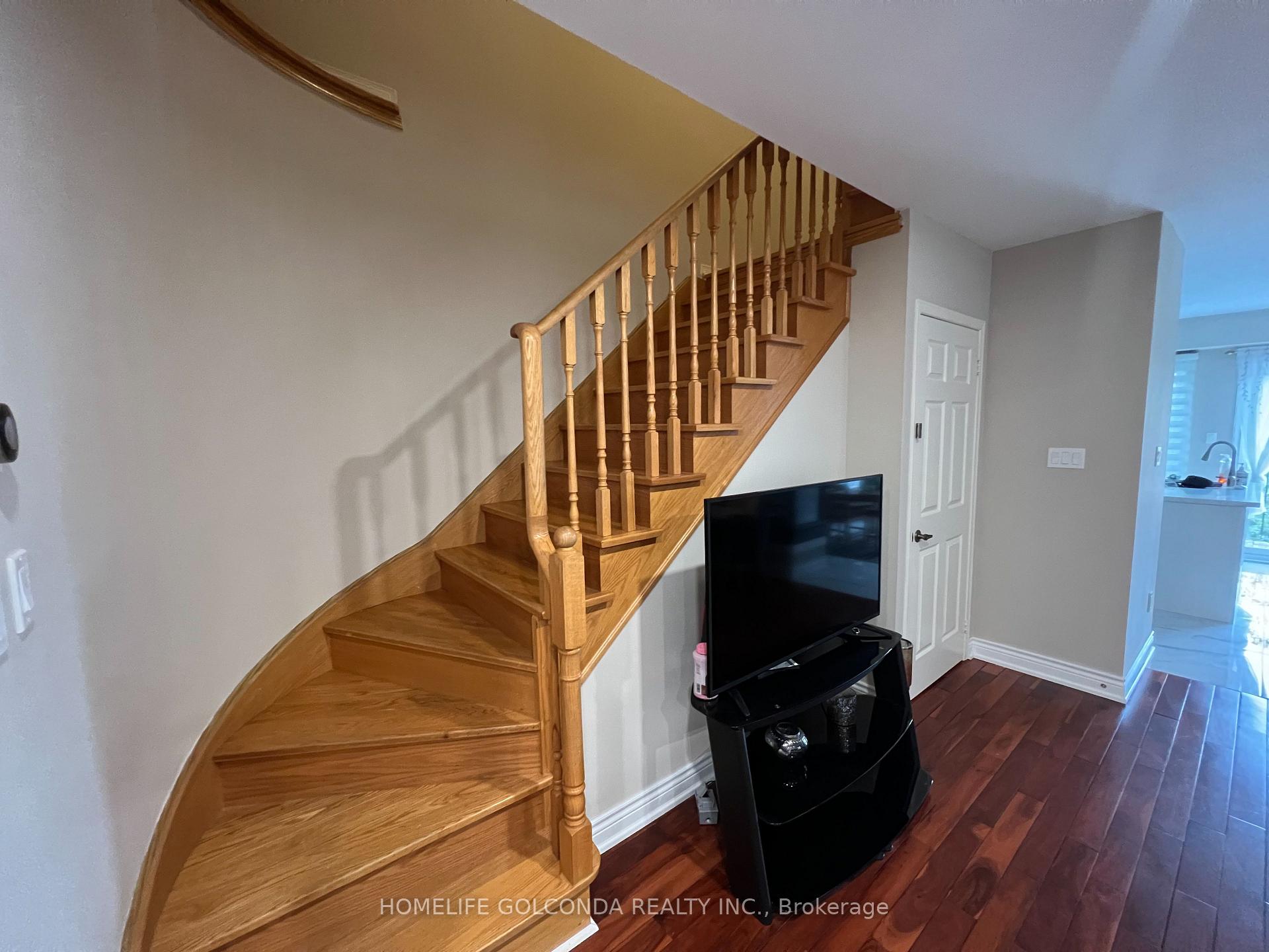 Photo 28 of 5 Bridlepath Street E, Richmond Hill, Rouge Woods — HOMEH