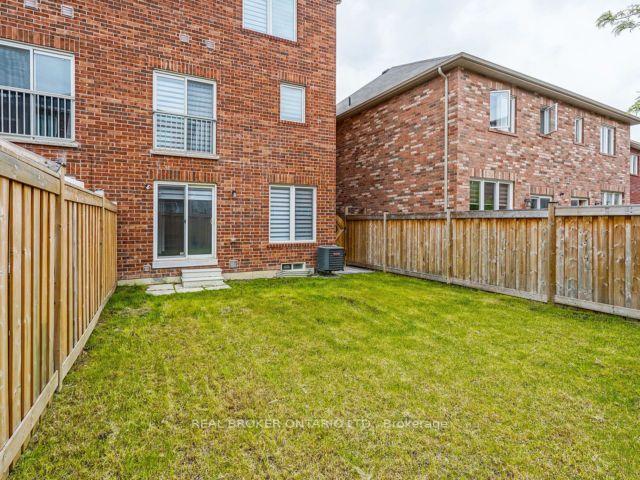 Photo 5 of Unit LOWER, 151 Bob Yuill Drive, North York, Humberlea-Pelmo Park — HOMEH