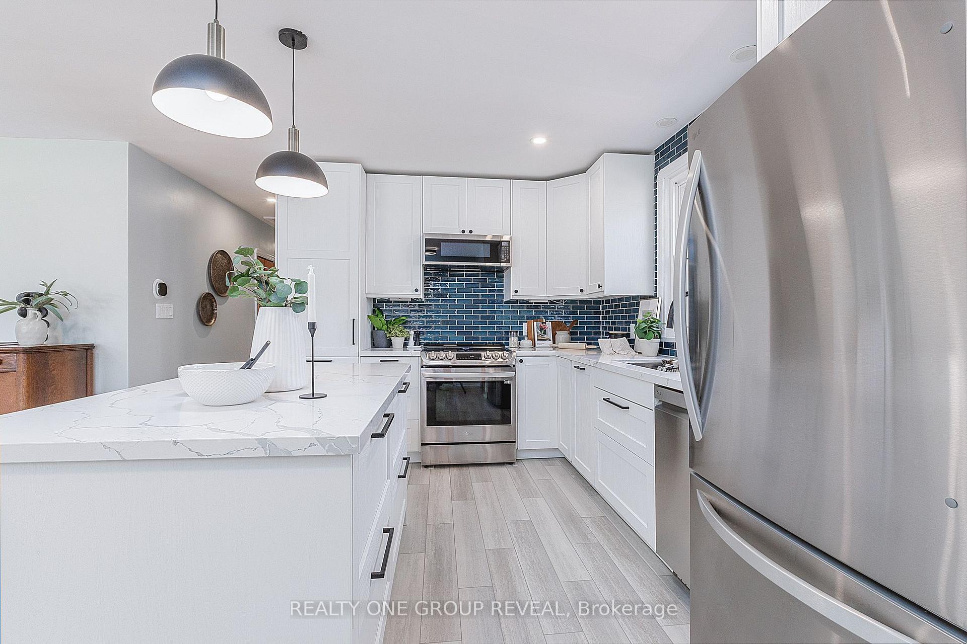 Photo 5 of 37 Prince Street, Clarington, Bowmanville — HOMEH