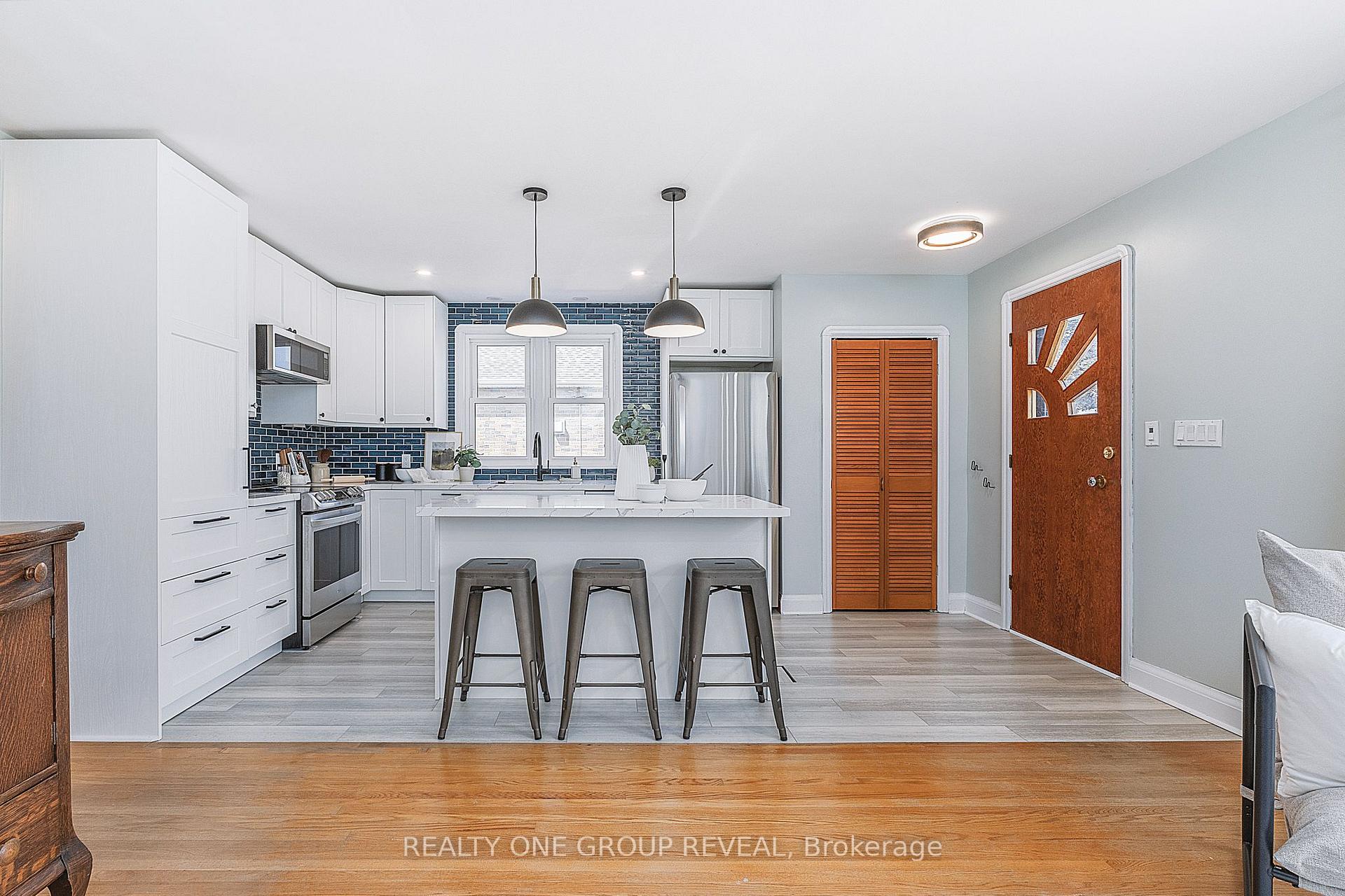 Photo 8 of 37 Prince Street, Clarington, Bowmanville — HOMEH