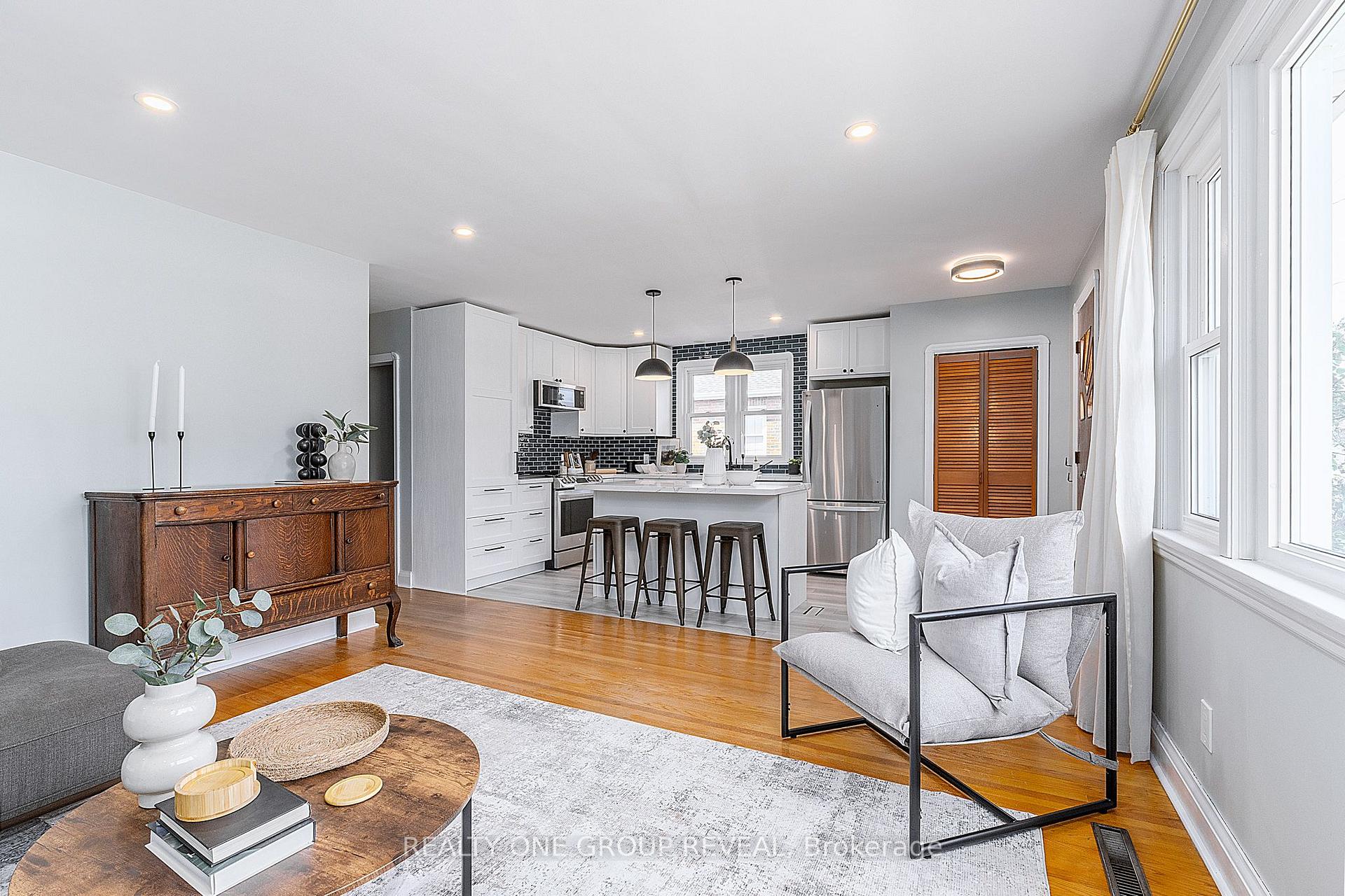 Photo 13 of 37 Prince Street, Clarington, Bowmanville — HOMEH