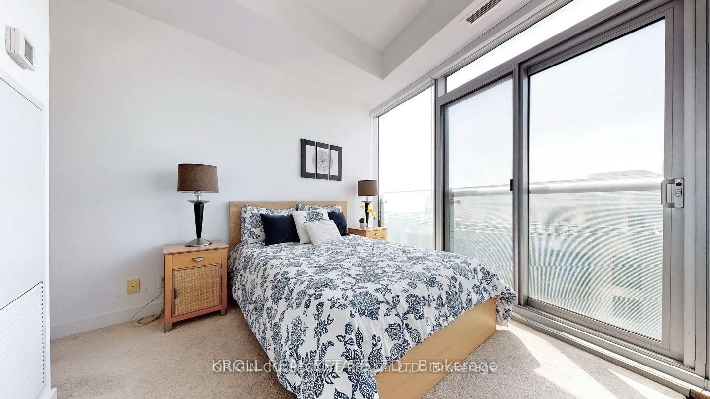 Photo 11 of Unit 3107, 12 York Street, Toronto, Waterfront Communities — HOMEH