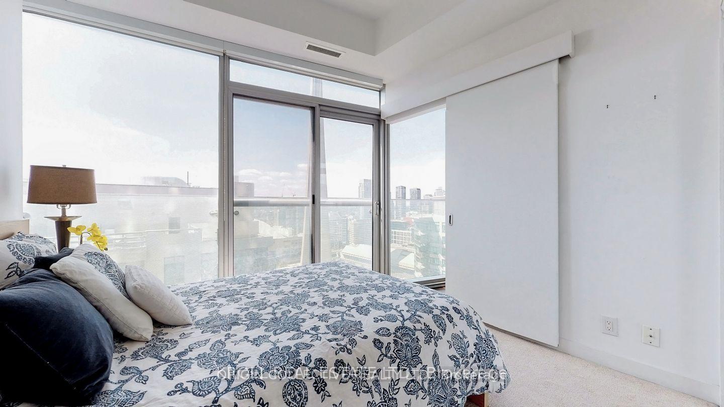 Photo 13 of Unit 3107, 12 York Street, Toronto, Waterfront Communities — HOMEH