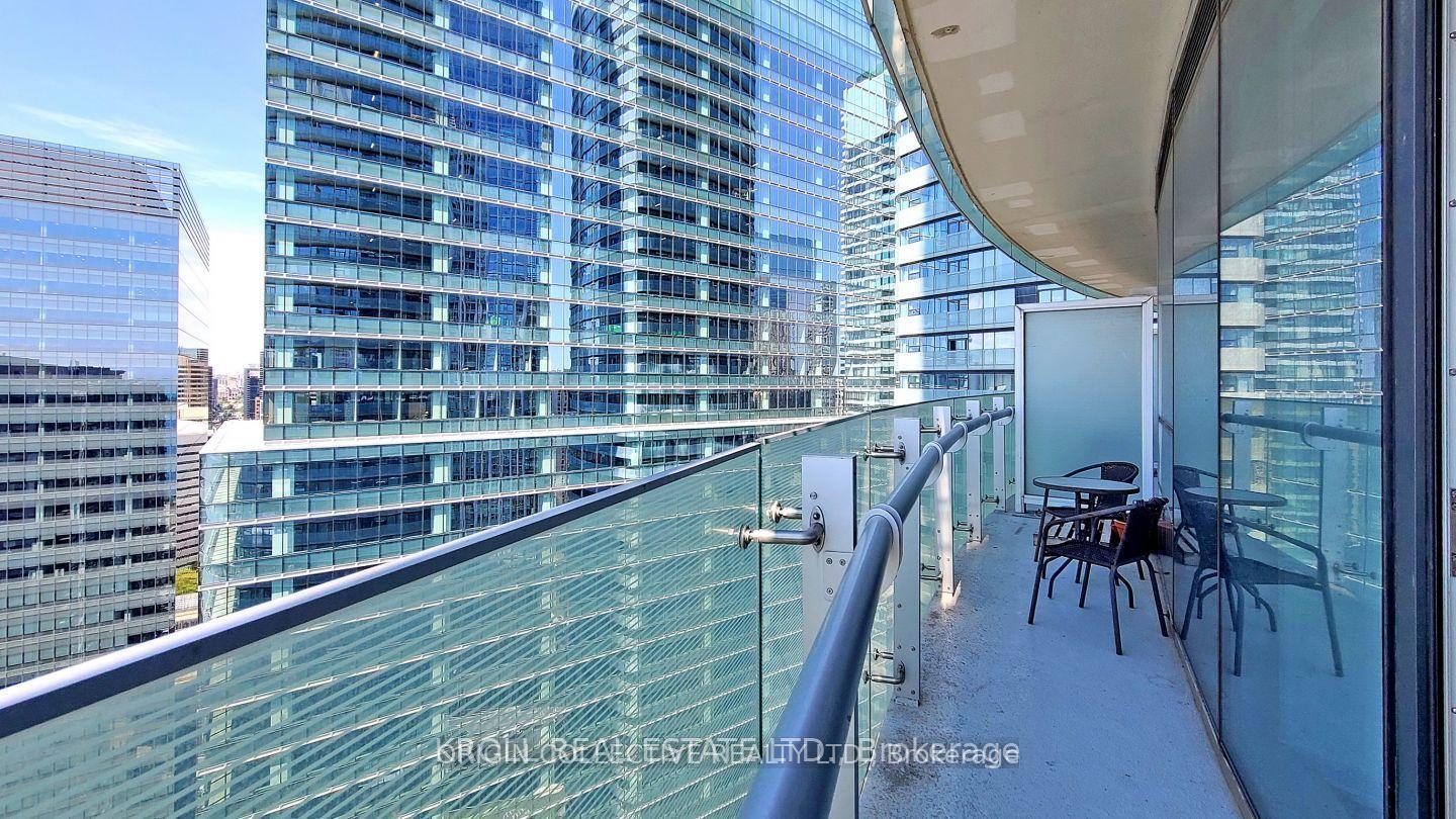 Photo 28 of Unit 3107, 12 York Street, Toronto, Waterfront Communities — HOMEH