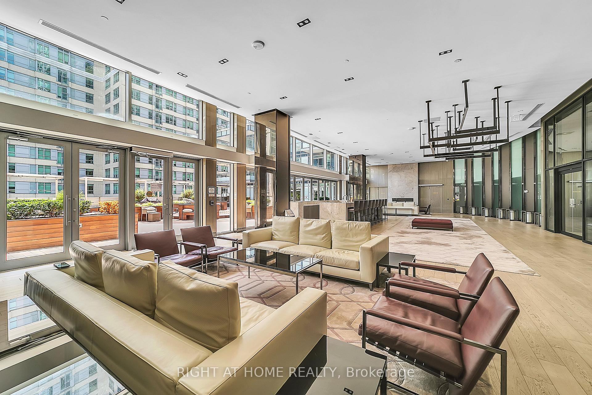 Photo 30 of Unit # 916, 98 Lillian Street, Toronto, Mount Pleasant West — HOMEH