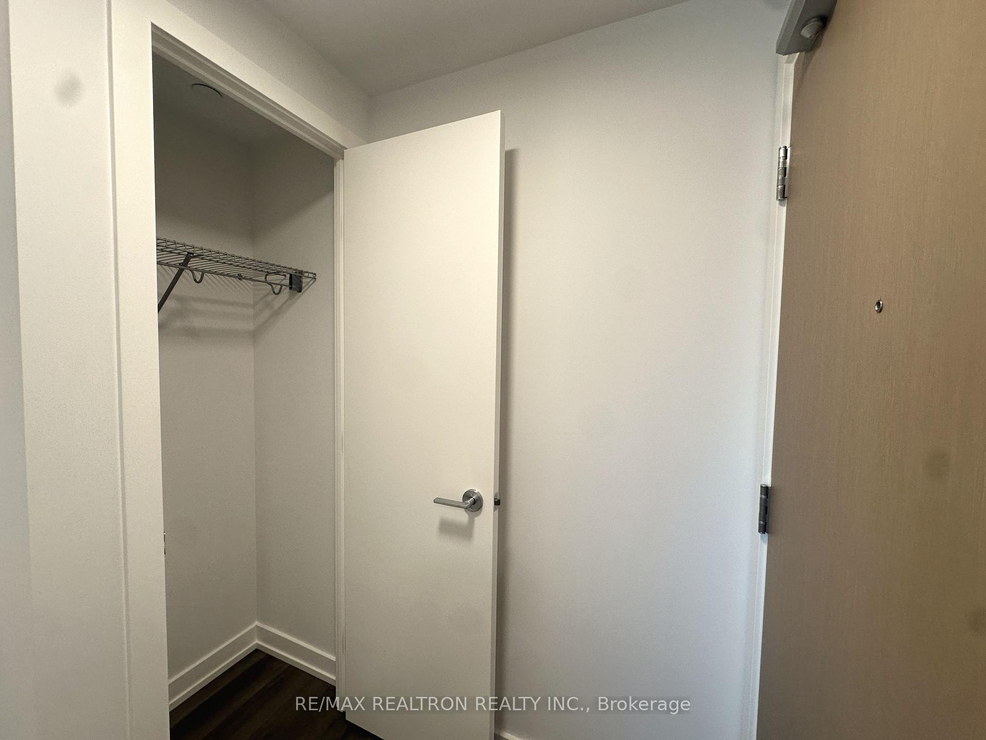Photo 8 of Unit 1612, 5 Meadowdale Road, Vaughan, Vaughan Corporate Centre — HOMEH
