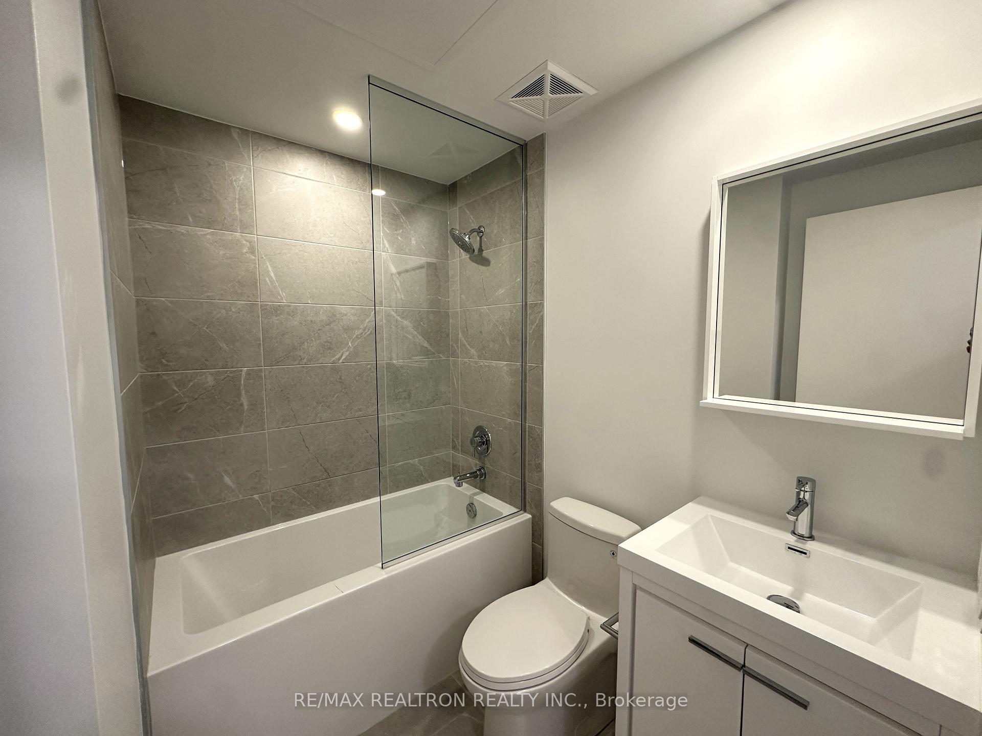 Photo 9 of Unit 1612, 5 Meadowdale Road, Vaughan, Vaughan Corporate Centre — HOMEH