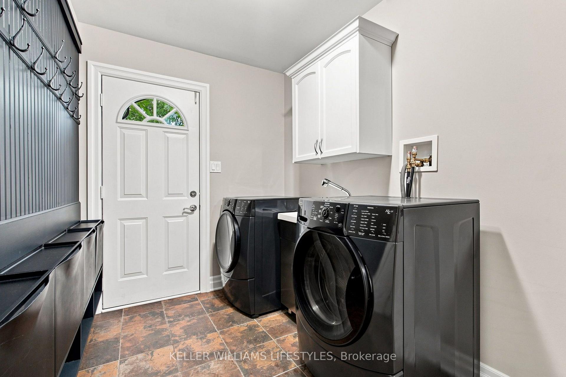 Photo 19 of 3327 Settlement Trail, London, South V — HOMEH