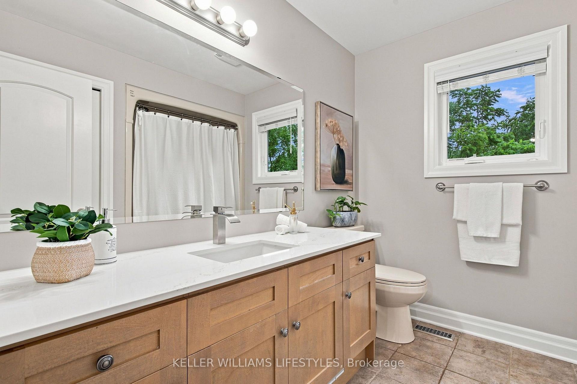 Photo 28 of 3327 Settlement Trail, London, South V — HOMEH